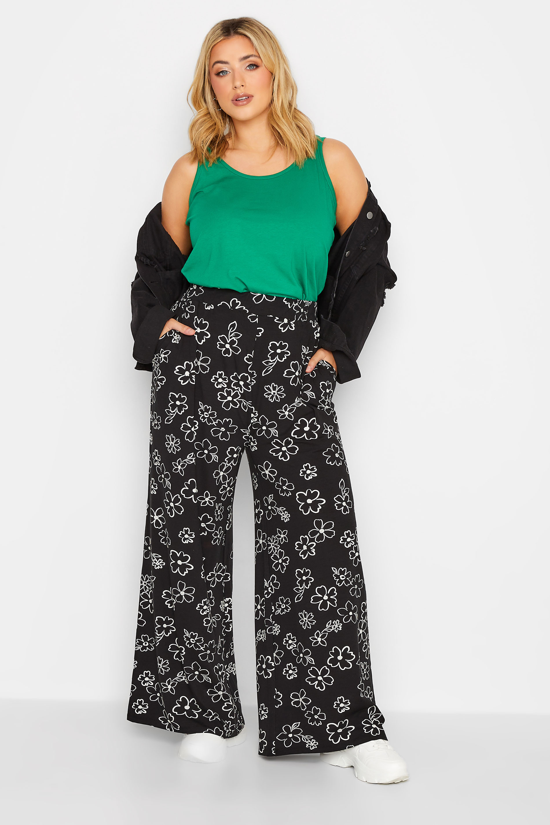 YOURS Plus Size Curve Black Floral Print Wide Leg Trousers | Yours Clothing  2