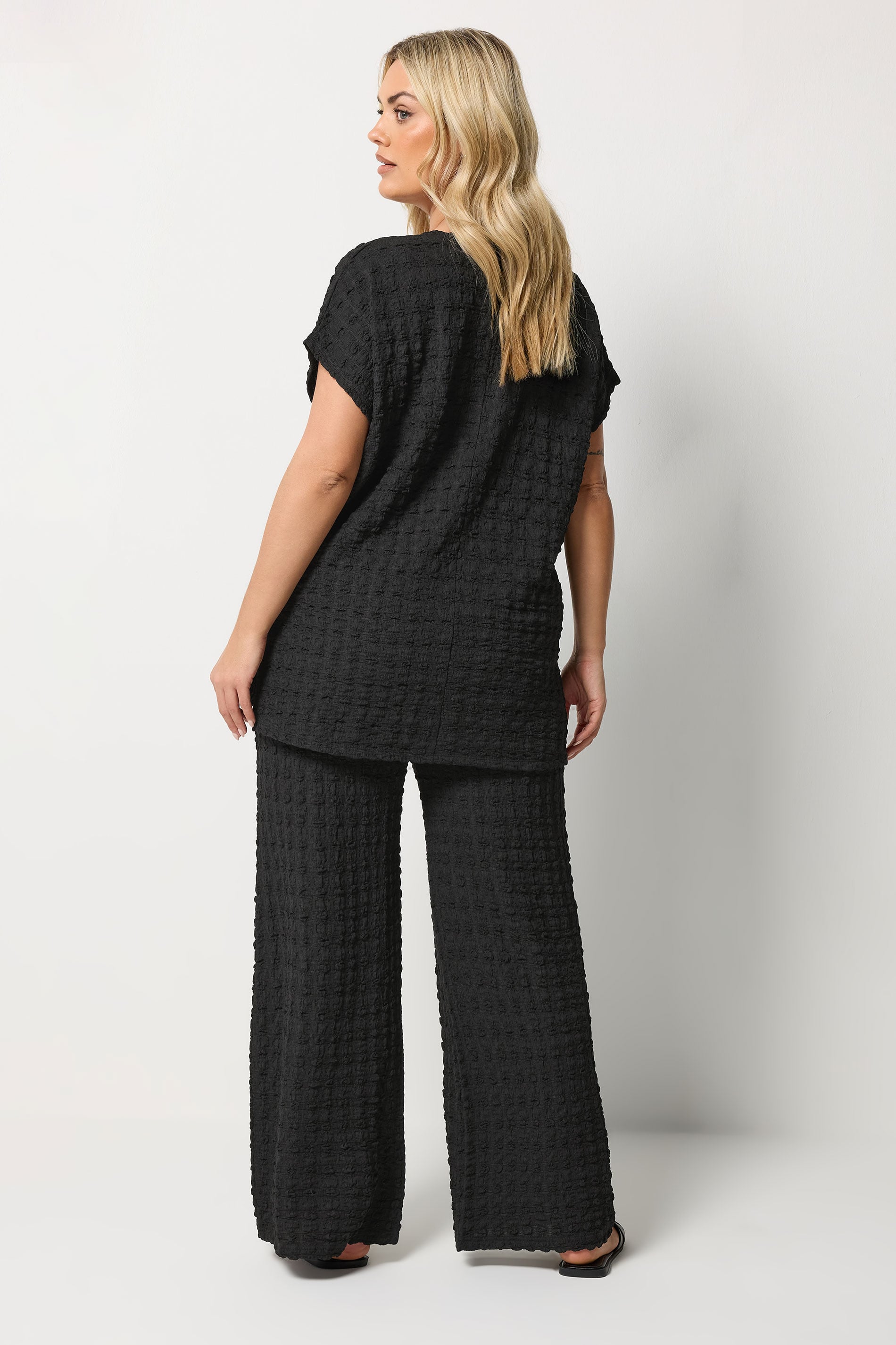 Yours Plus Size Black Set Bubble Textured Top & Trousers | Yours Clothing 2