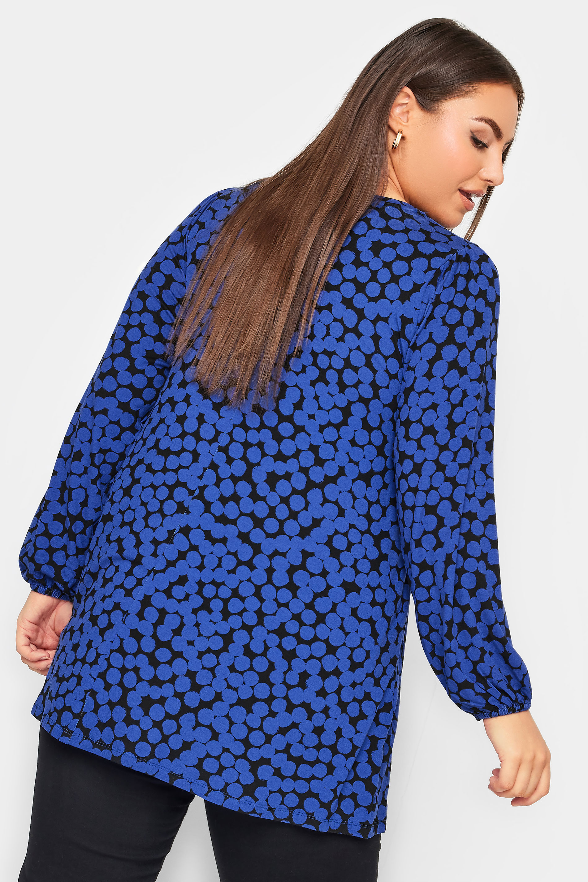 YOURS Plus Size Blue Spot Print Pleat Front Top | Yours Clothing 3