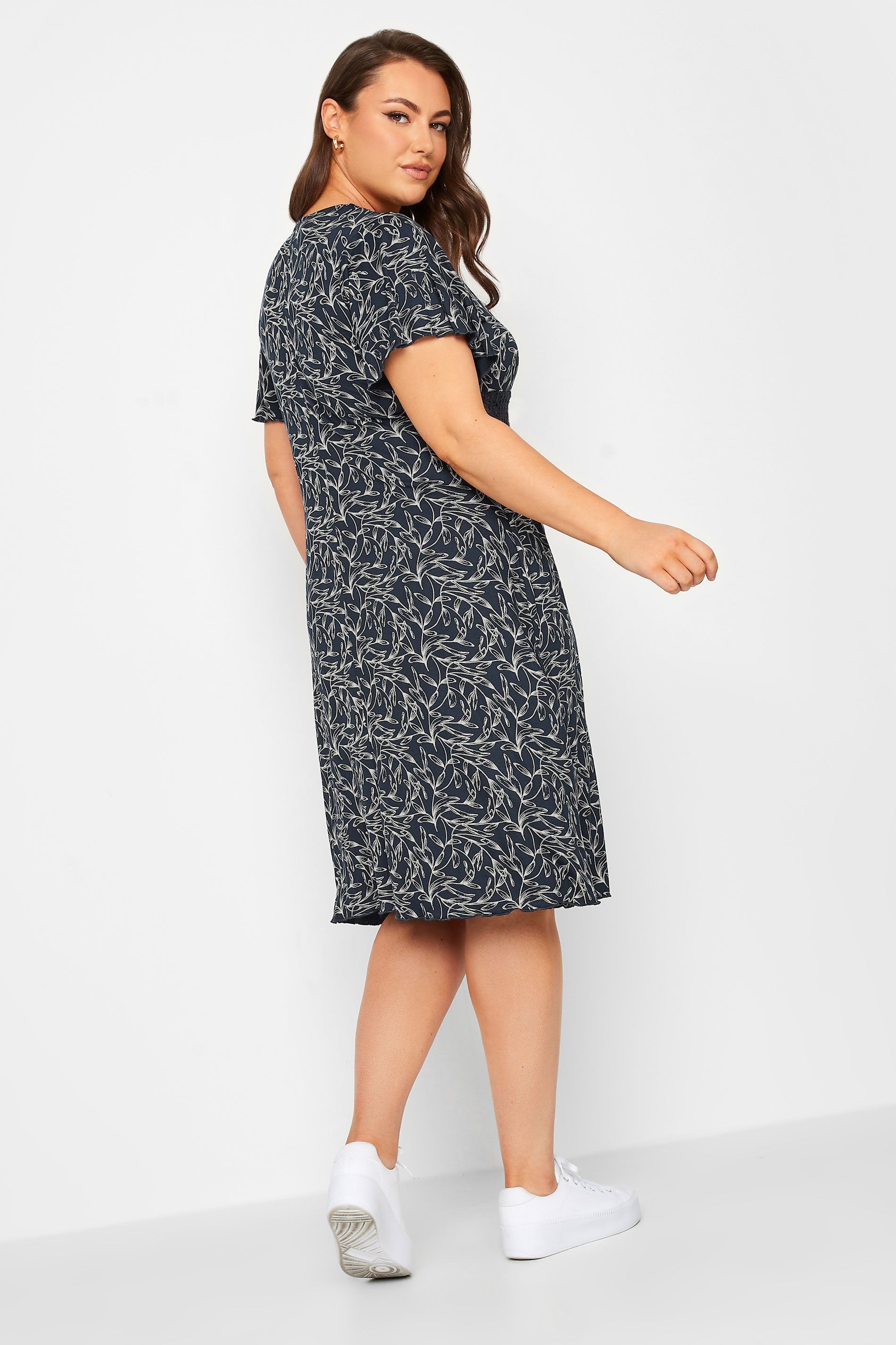 YOURS Plus Size Navy Blue Leaf Print Lace Detail Dress | Yours Clothing 3