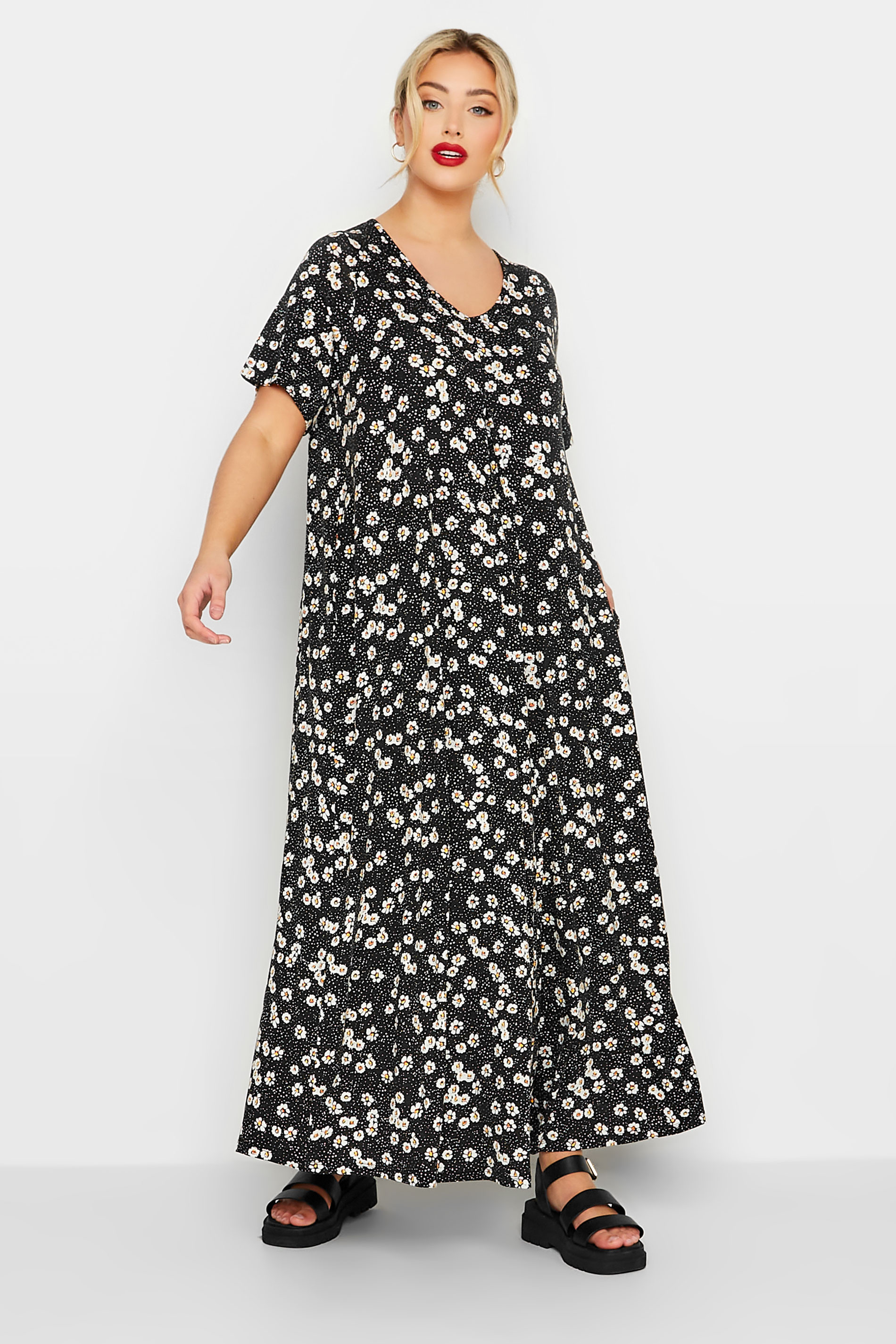 YOURS Plus Size Black Pleat Front Daisy Maxi Dress | Yours Clothing 1