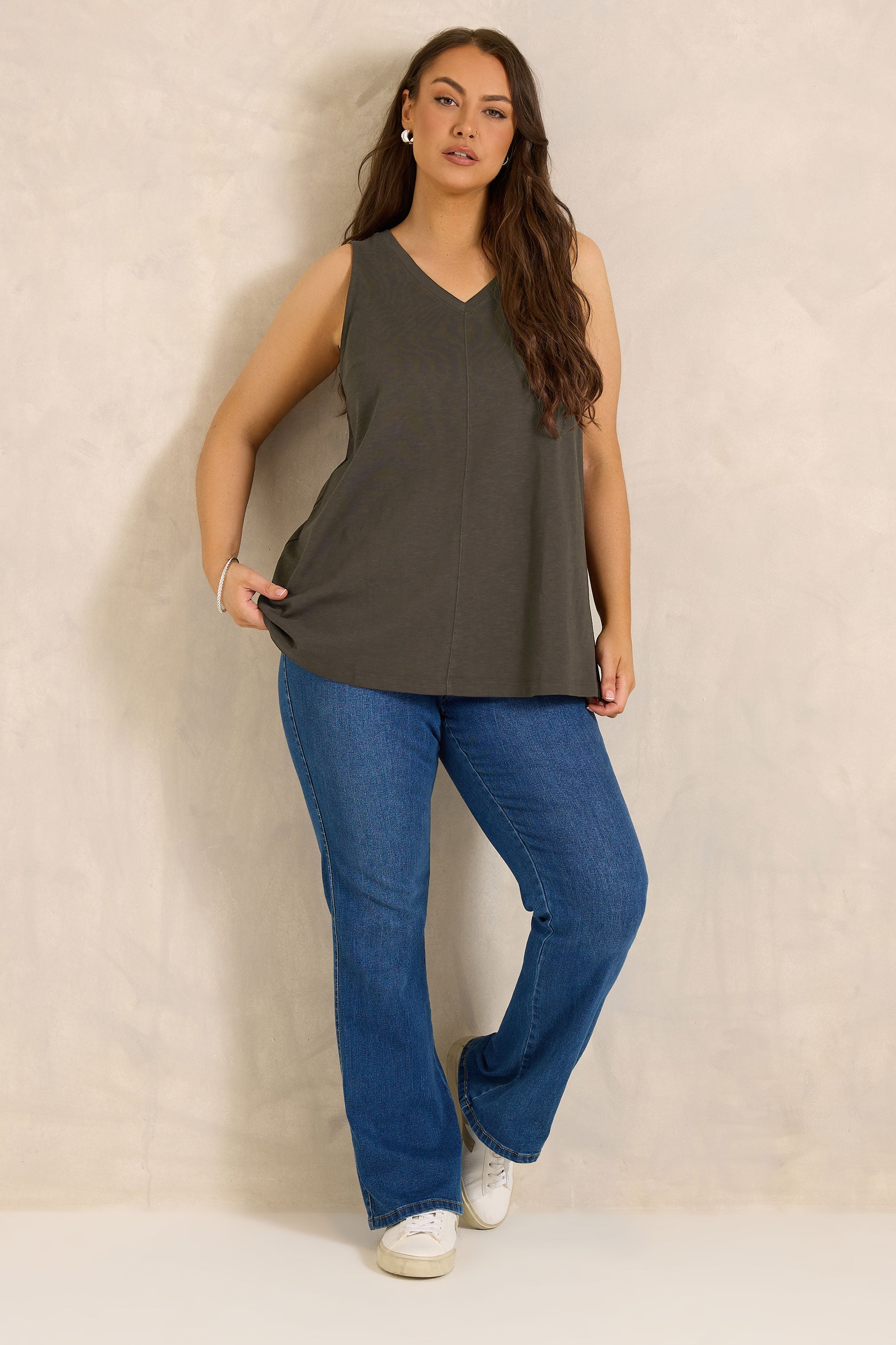 EVANS Plus Size 2 Pack Brown & Berry Red Cotton Vest Tops 2