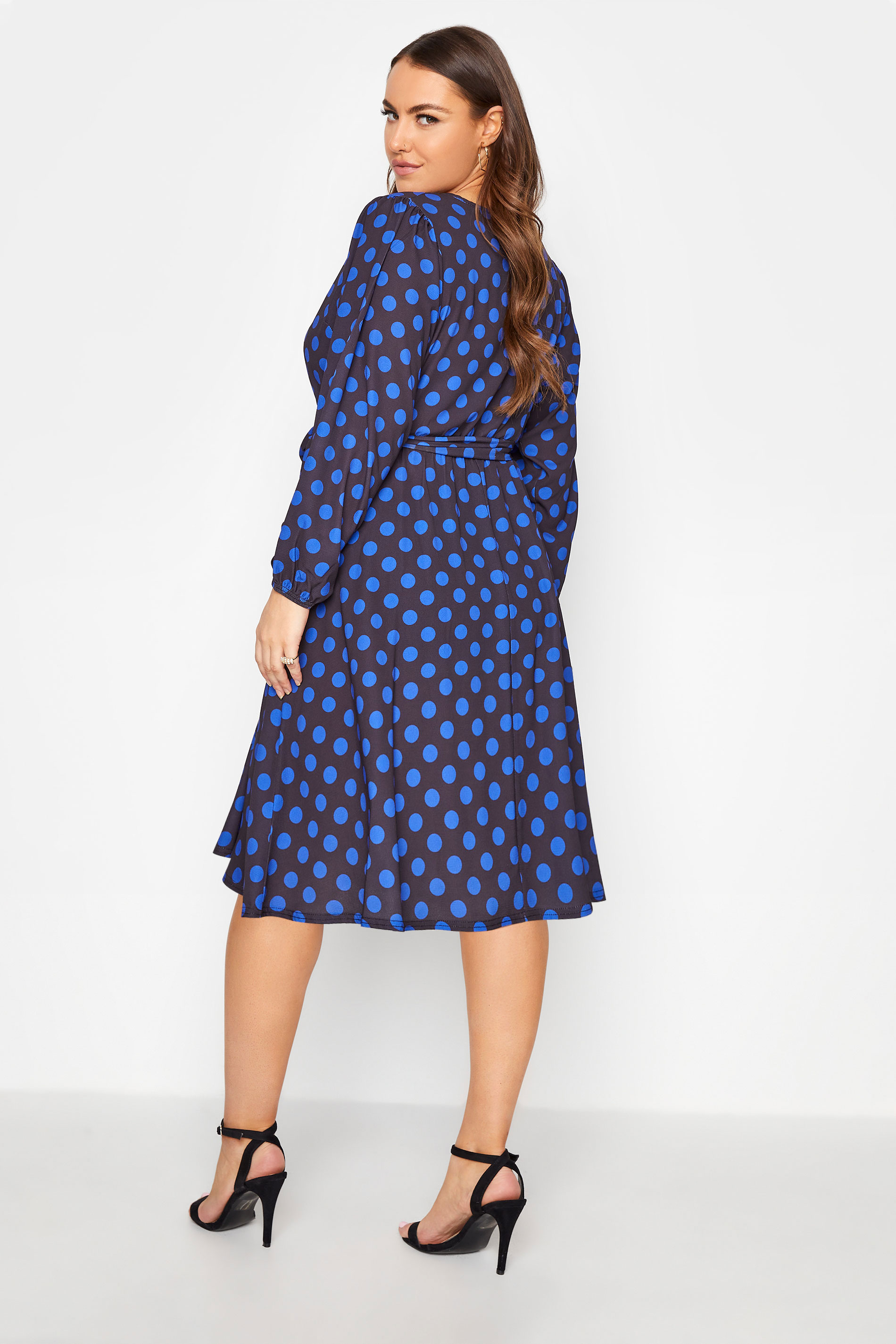 Robes Grande Taille Grande taille  Robes Portefeuilles | YOURS LONDON - Robe Bleue Marine à Pois Cache-Coeur - IR28147