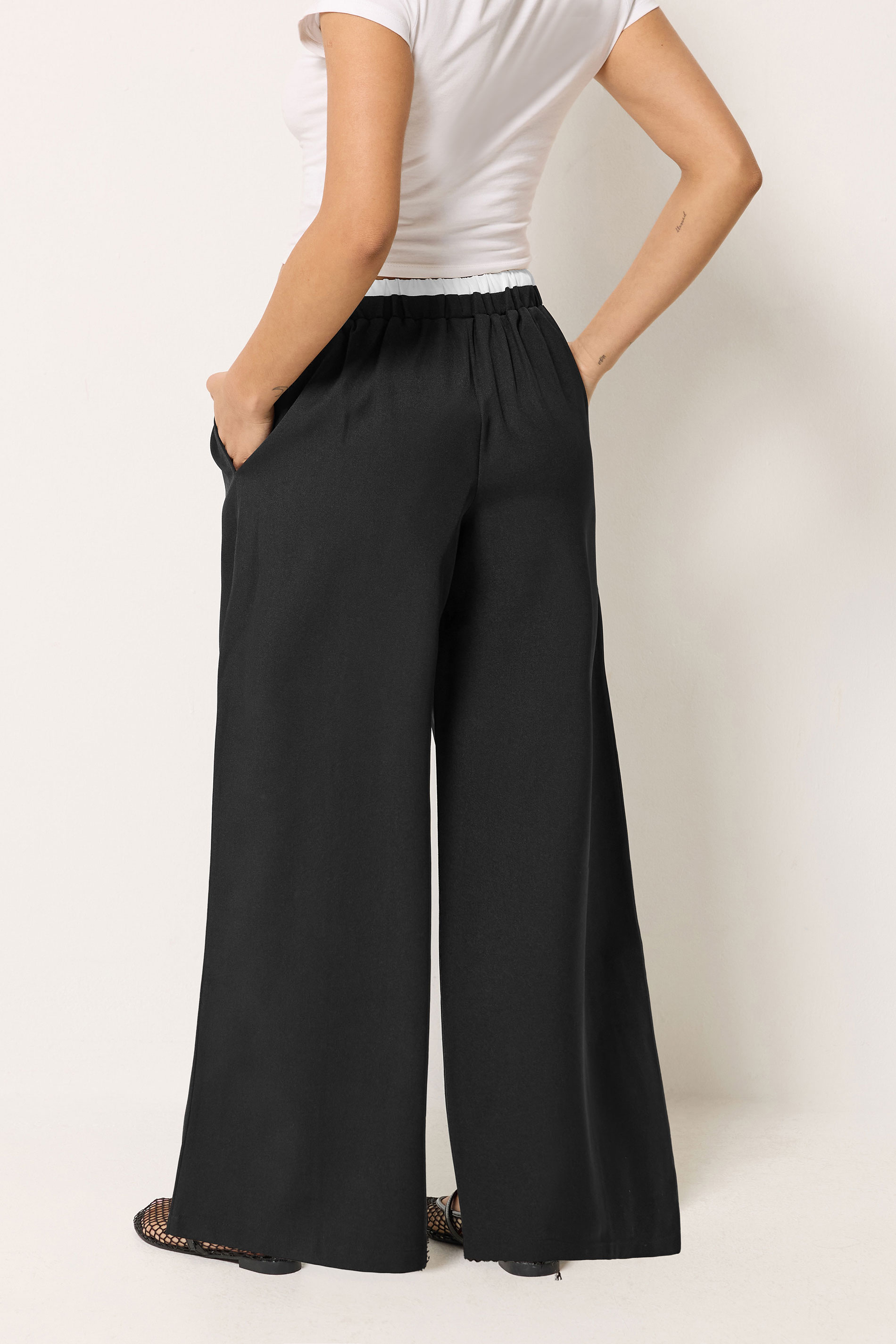 PixieGirl Petite Women's Black Contrast Pintuck Wide Leg Trousers | PixieGirl 2
