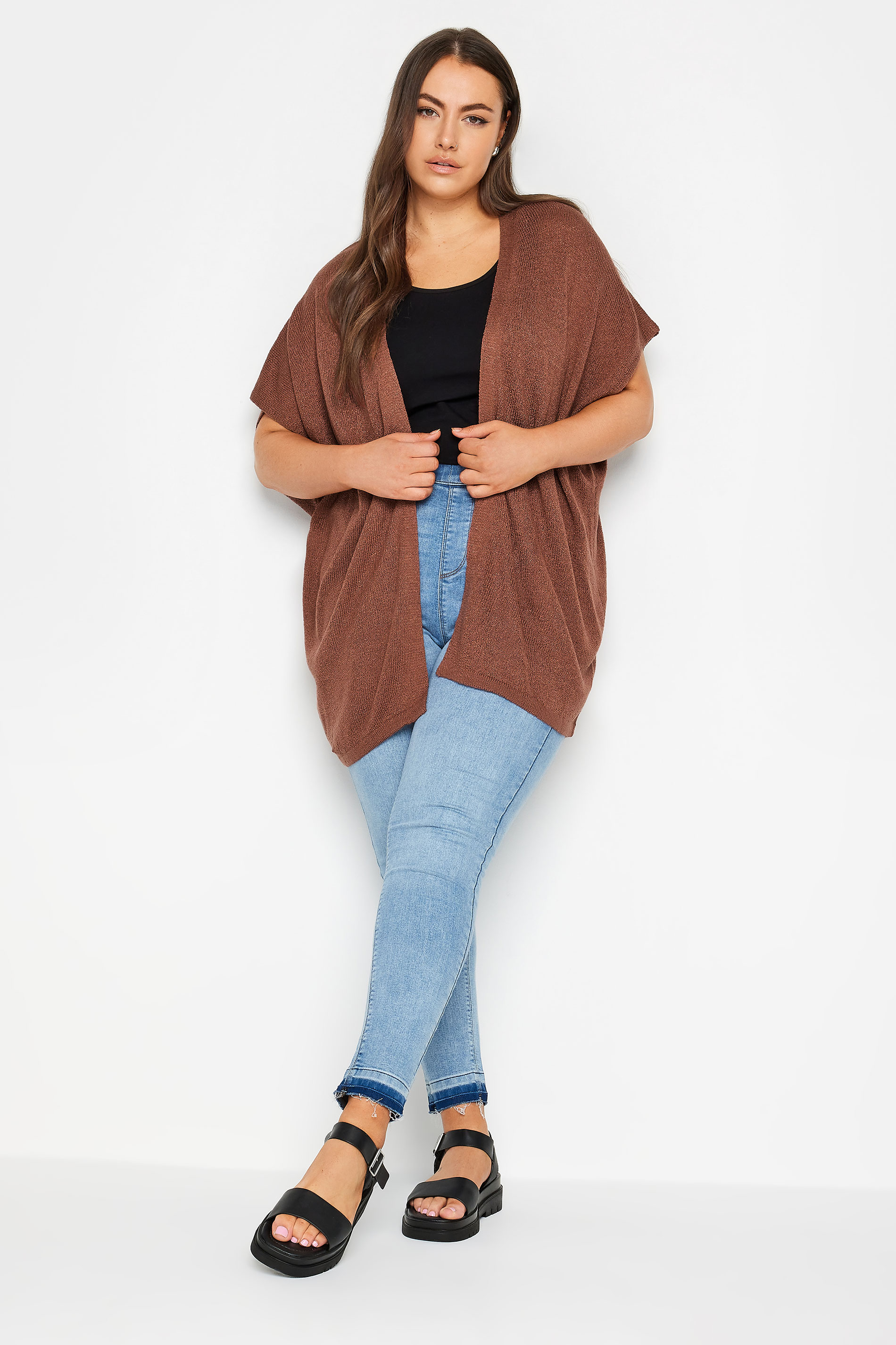 YOURS Plus Size Brown Short Sleeve Knitted Cardigan | Yours Clothing 2