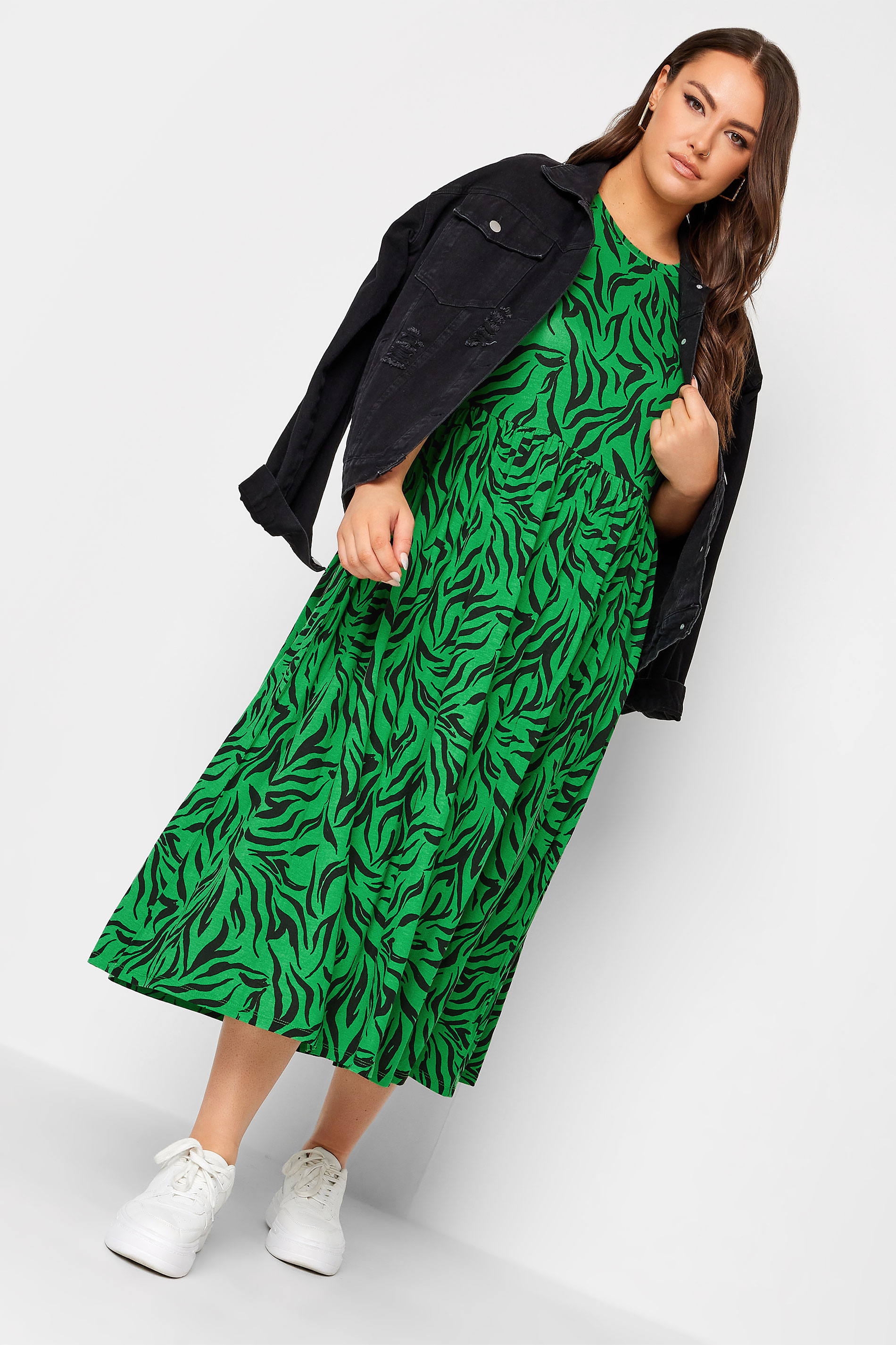 YOURS Plus Size Green Zebra Print Throw On Midaxi Dress | Yours Clothing 2