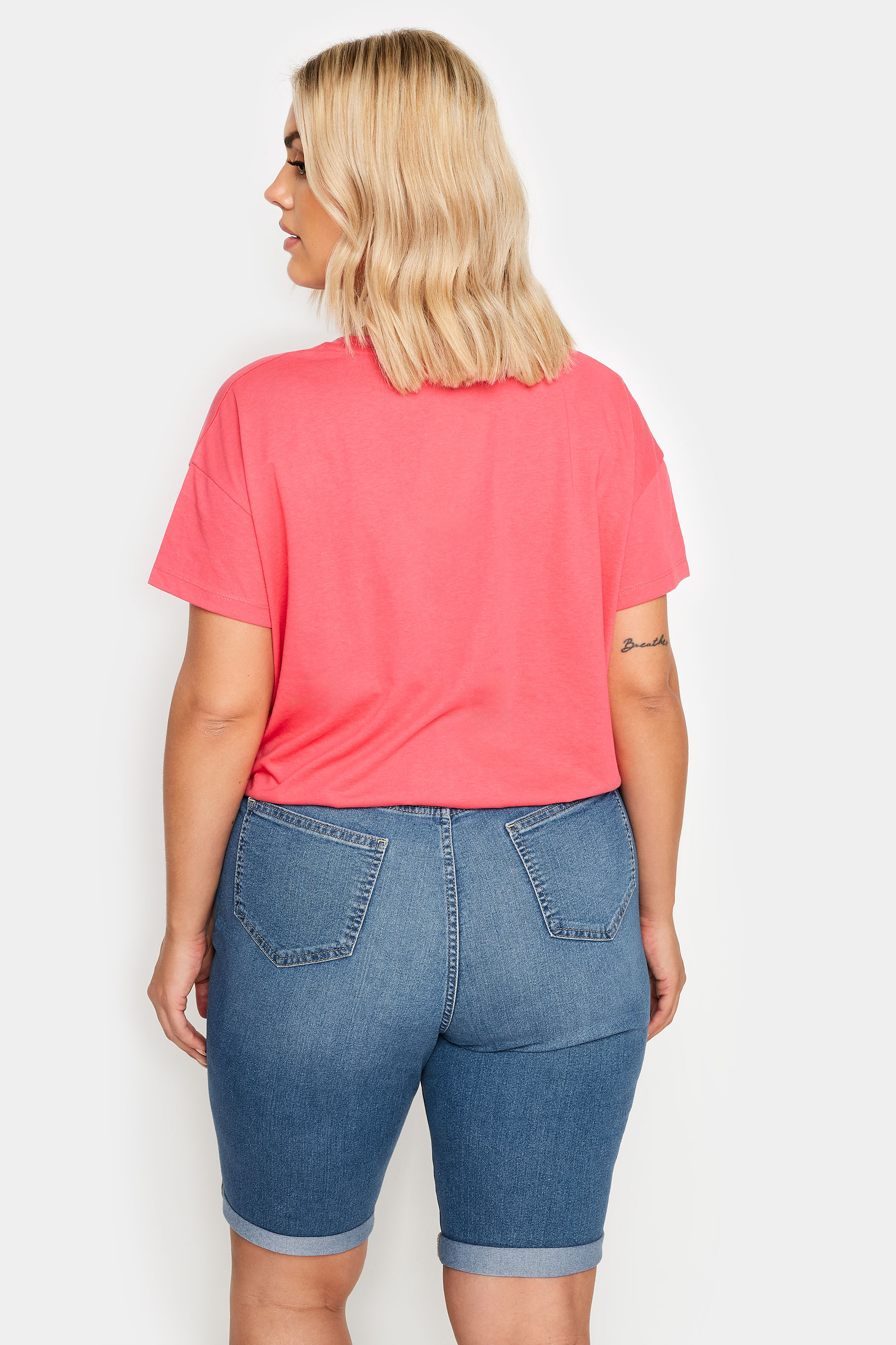 YOURS Plus Size Light Blue Stretch Denim Shorts | Yours Clothing 3