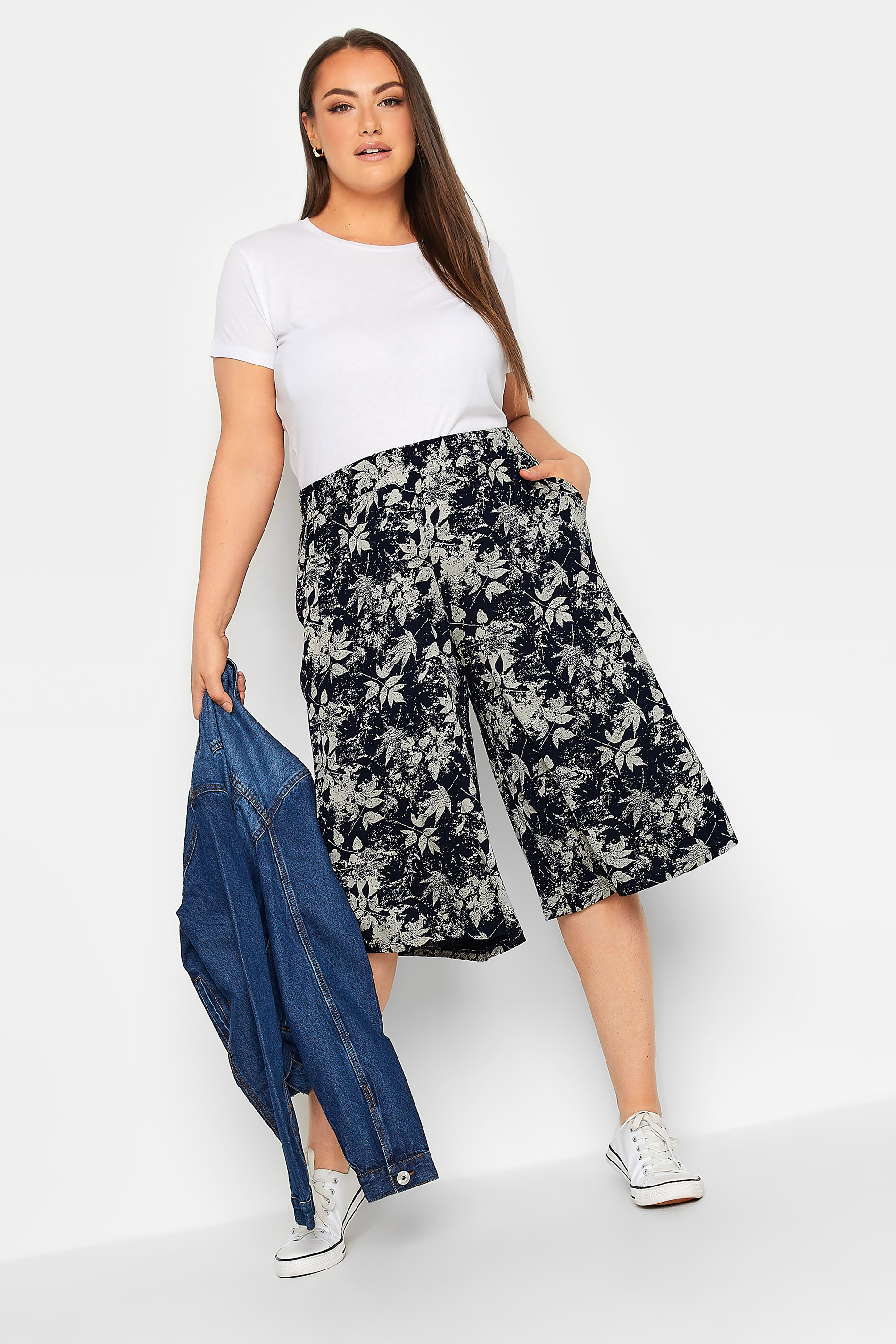 YOURS Plus Size Navy Blue & Natural Leaf Print Culottes | Yours Clothing 2