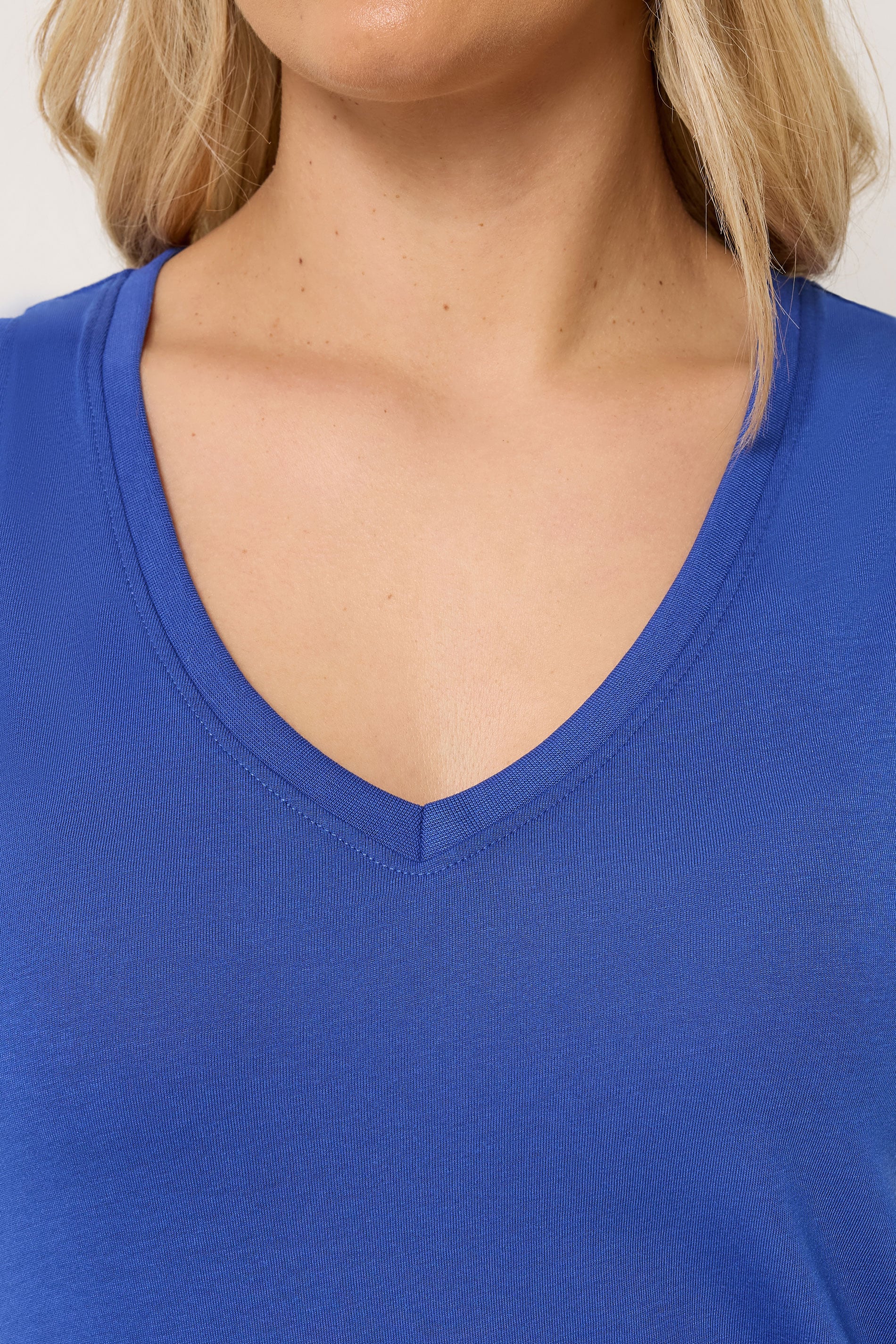 YOURS Plus Size Cobalt Blue V-Neck Basic Vest Top | Vest Top 4