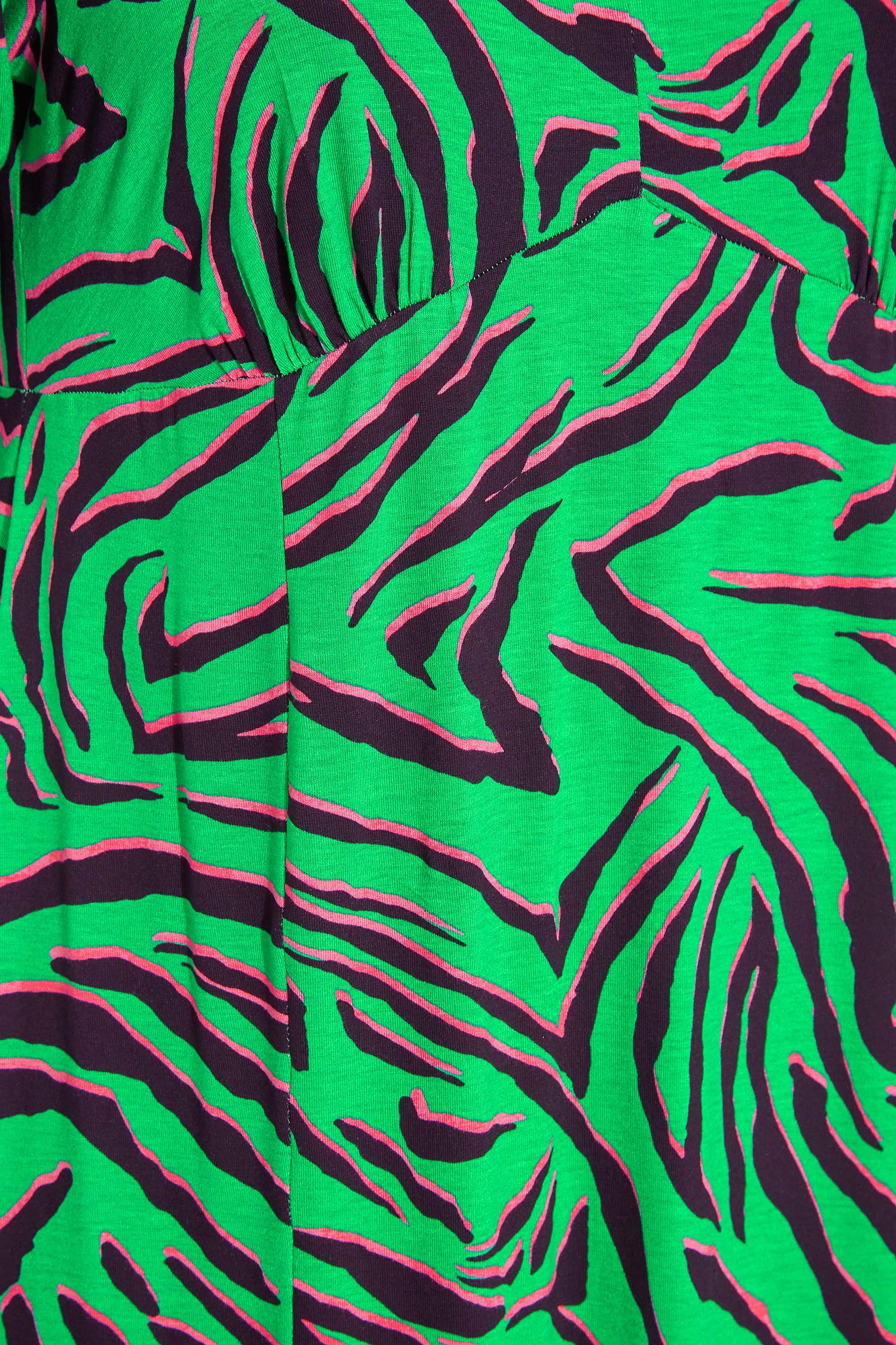 green tiger print