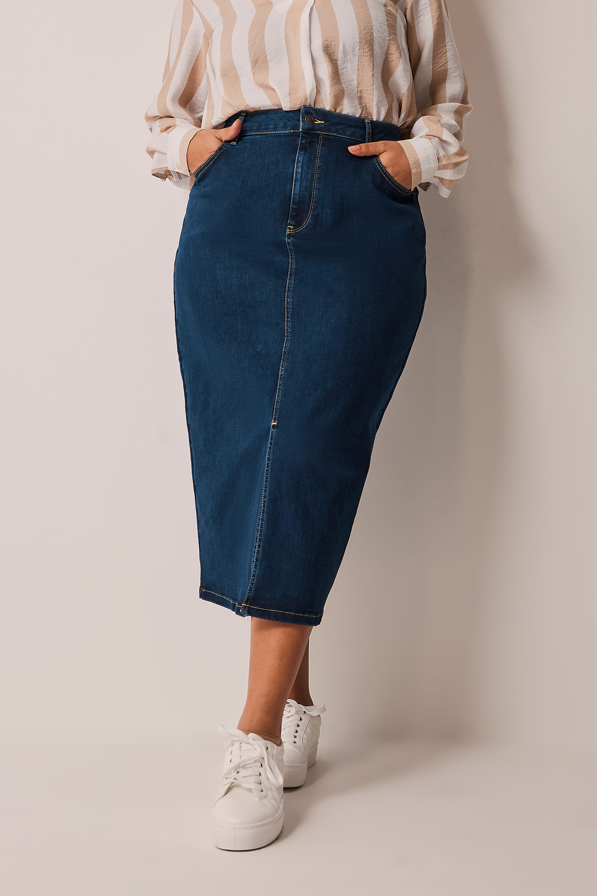 Plus Size Blue Wash Denim Skirt | Evans 1