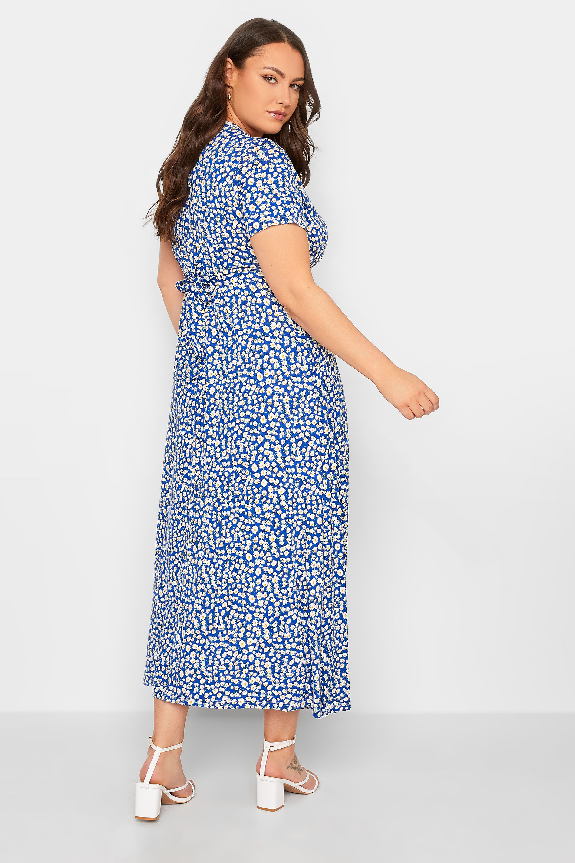 YOURS Curve Plus Size Blue Ditsy Floral Wrap Dress | Yours Clothing 3