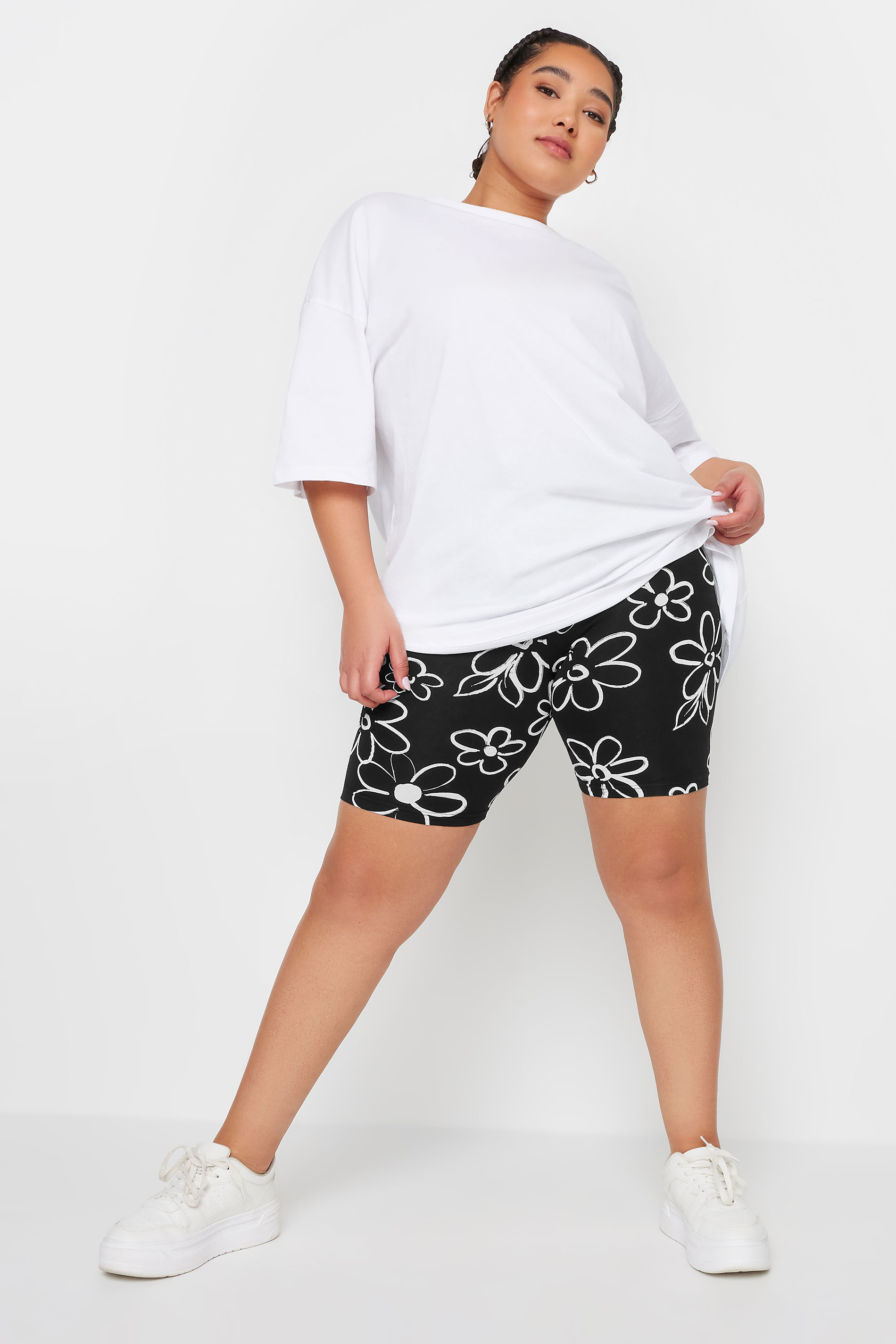 YOURS Plus Size 2 PACK Black Floral Print Cycling Shorts | Yours Clothing 3