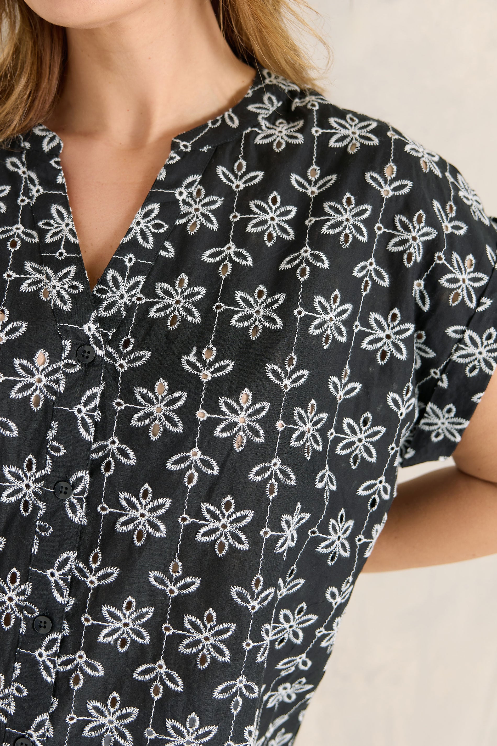EVANS Plus Size Black Broderie Short Sleeve Shirt | Evans 4