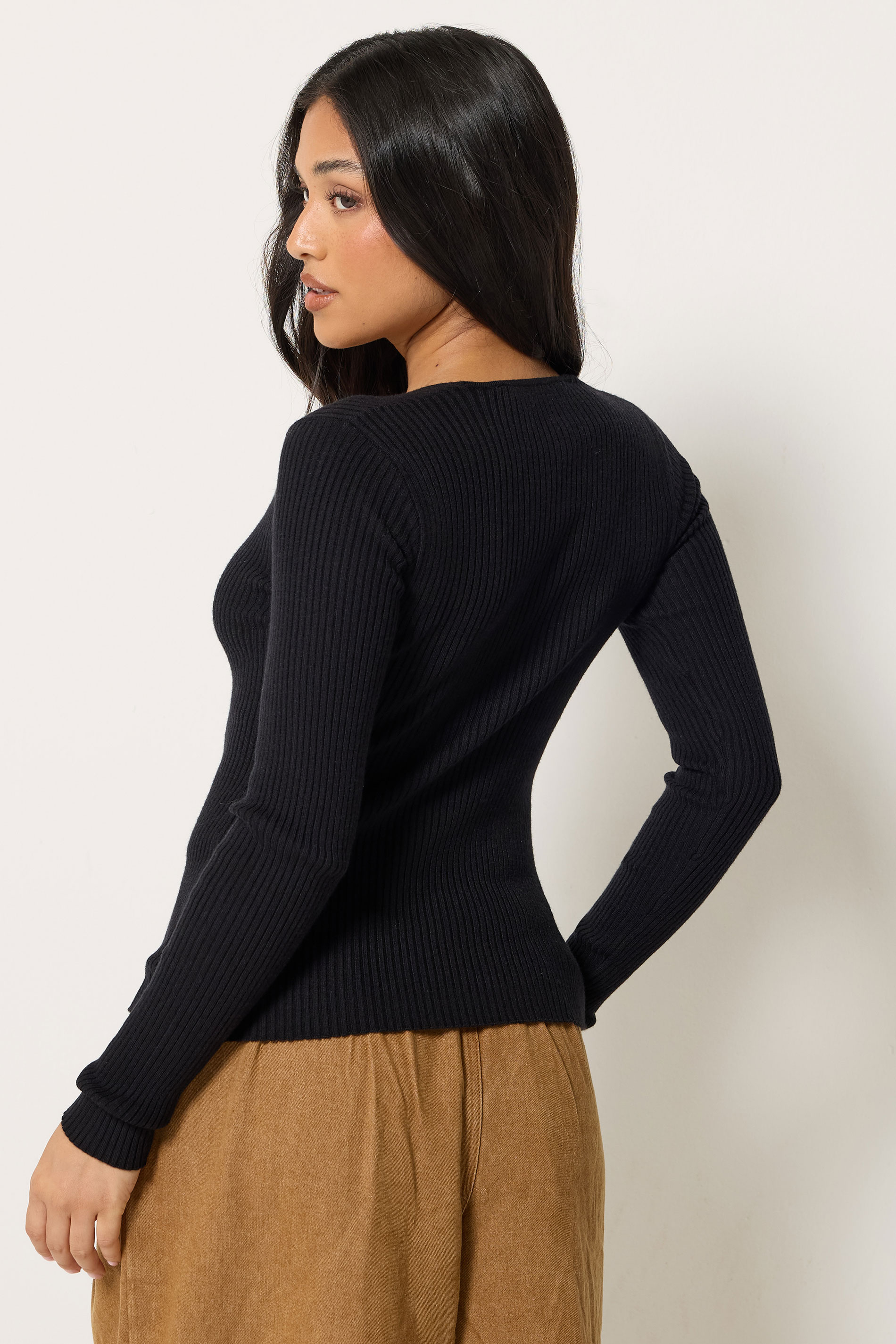 https://cdn.yoursclothing.com/Images/ProductImages/102449f3-8315-43_227443_C.jpg