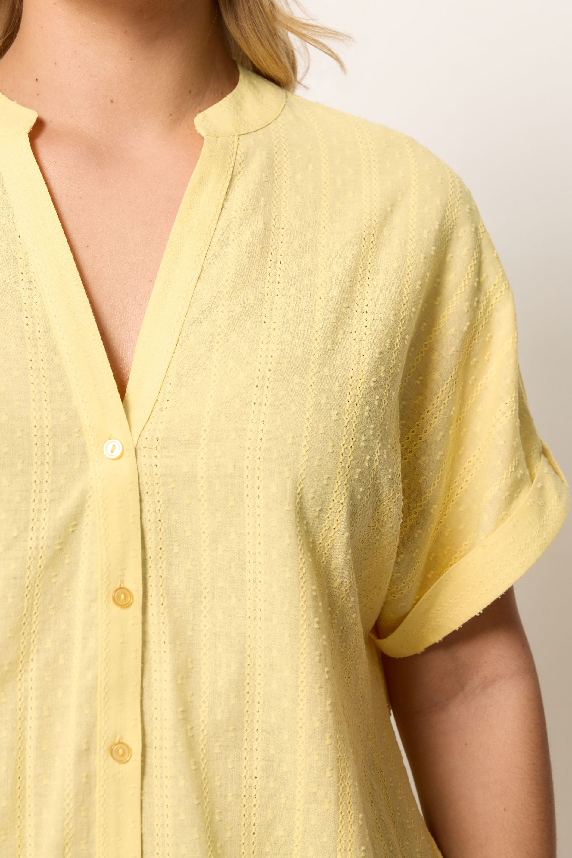 YOURS Plus Size Yellow Dobby Textured Blouse | Yours Clothing 4
