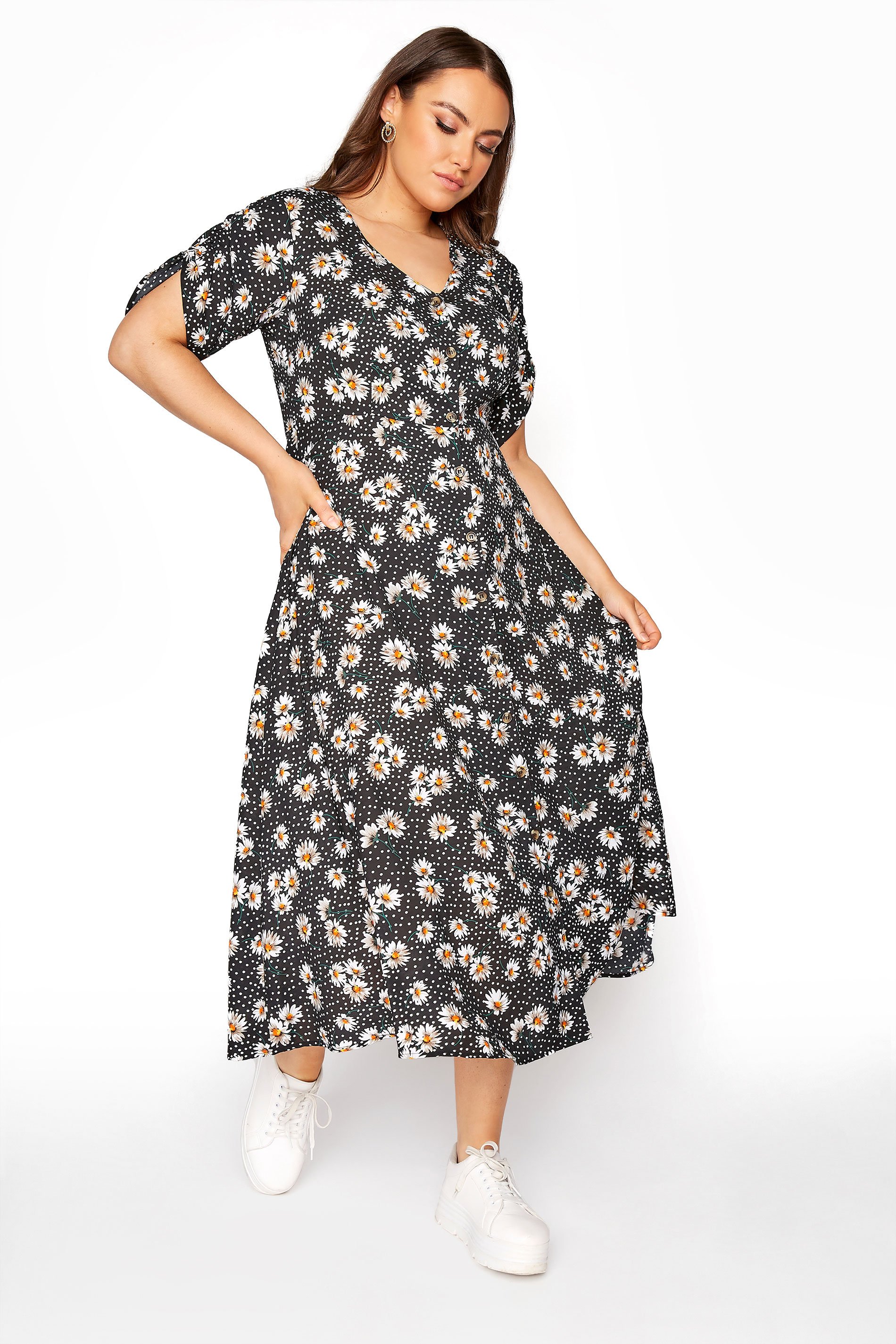 LIMITED COLLECTION Black Daisy Ruched Midaxi Dress | Yours Clothing