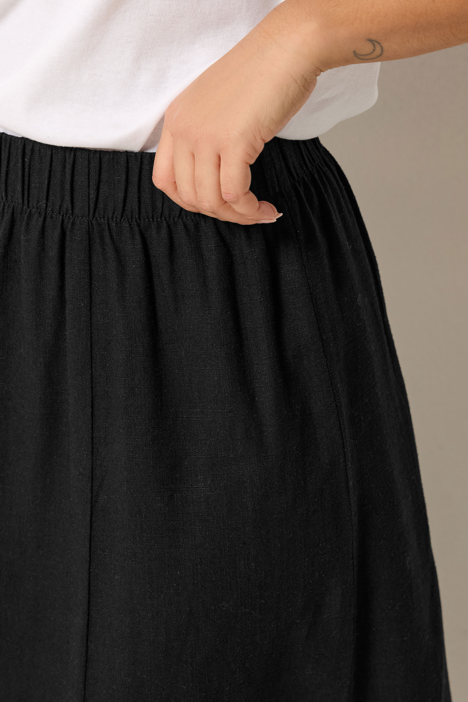 M&Co Petite Black Linen Maxi Skirt | M&Co 4