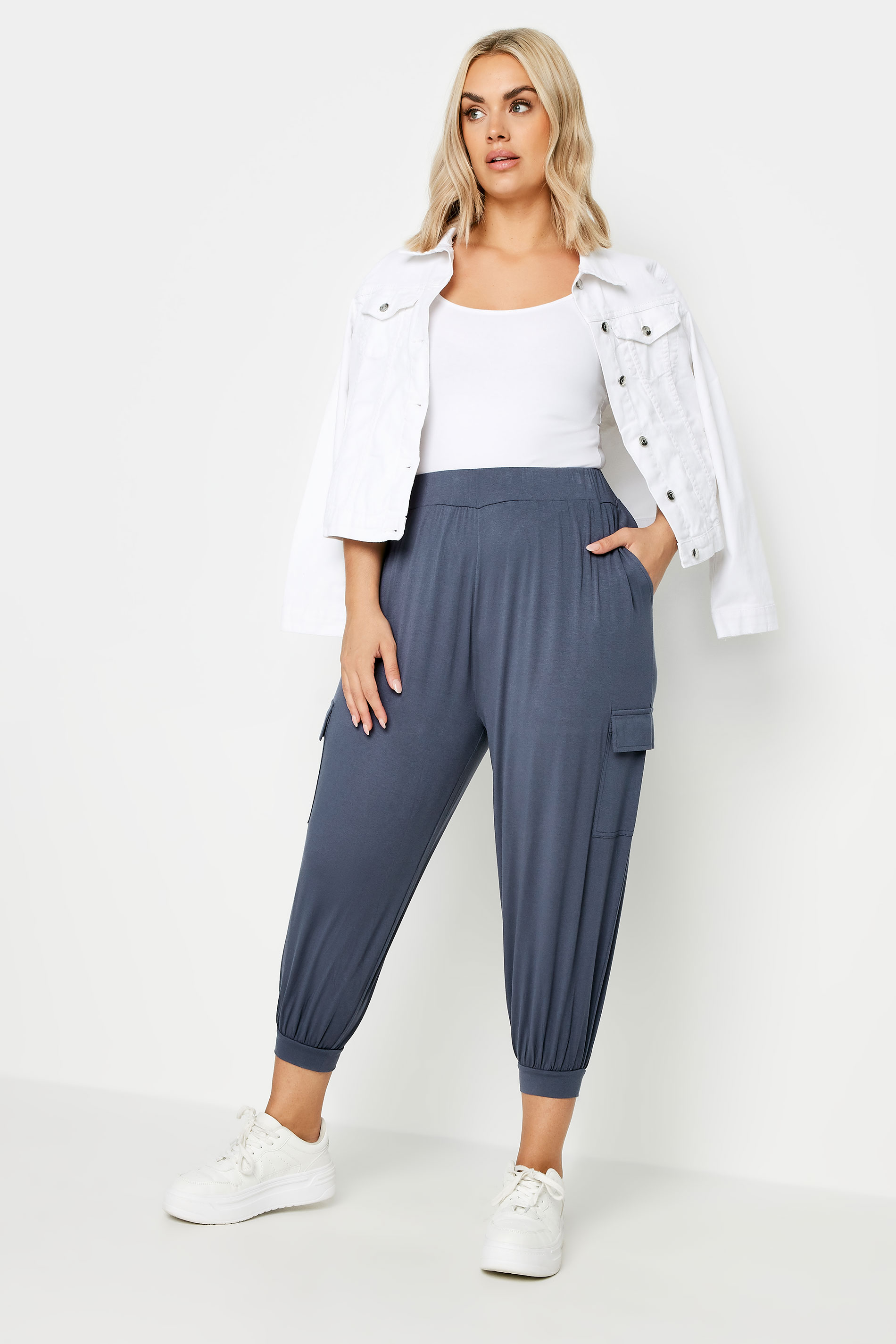 YOURS Plus Size Charcoal Grey Cropped Cargo Harem Trousers | Yours Clothing 2