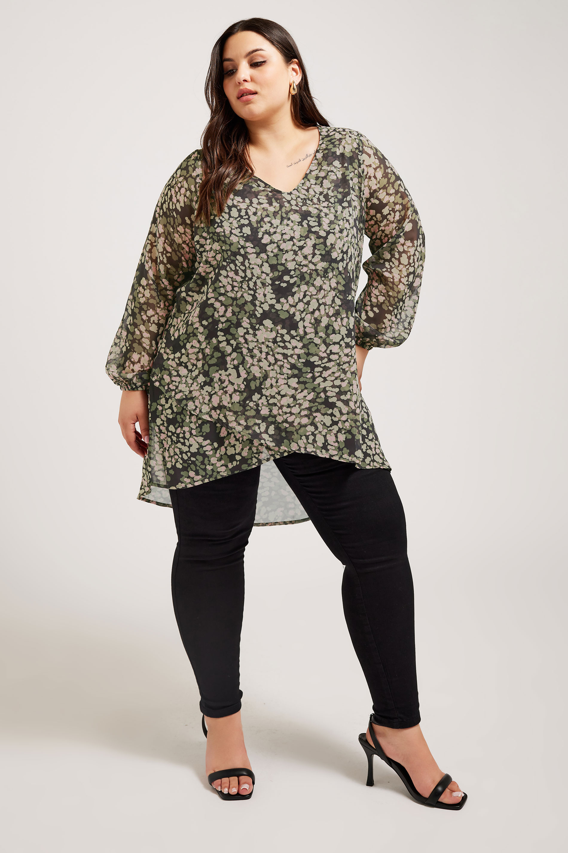 YOURS LONDON Plus Size Green & Pink Animal Print Longline Blouse | Yours Clothing 3