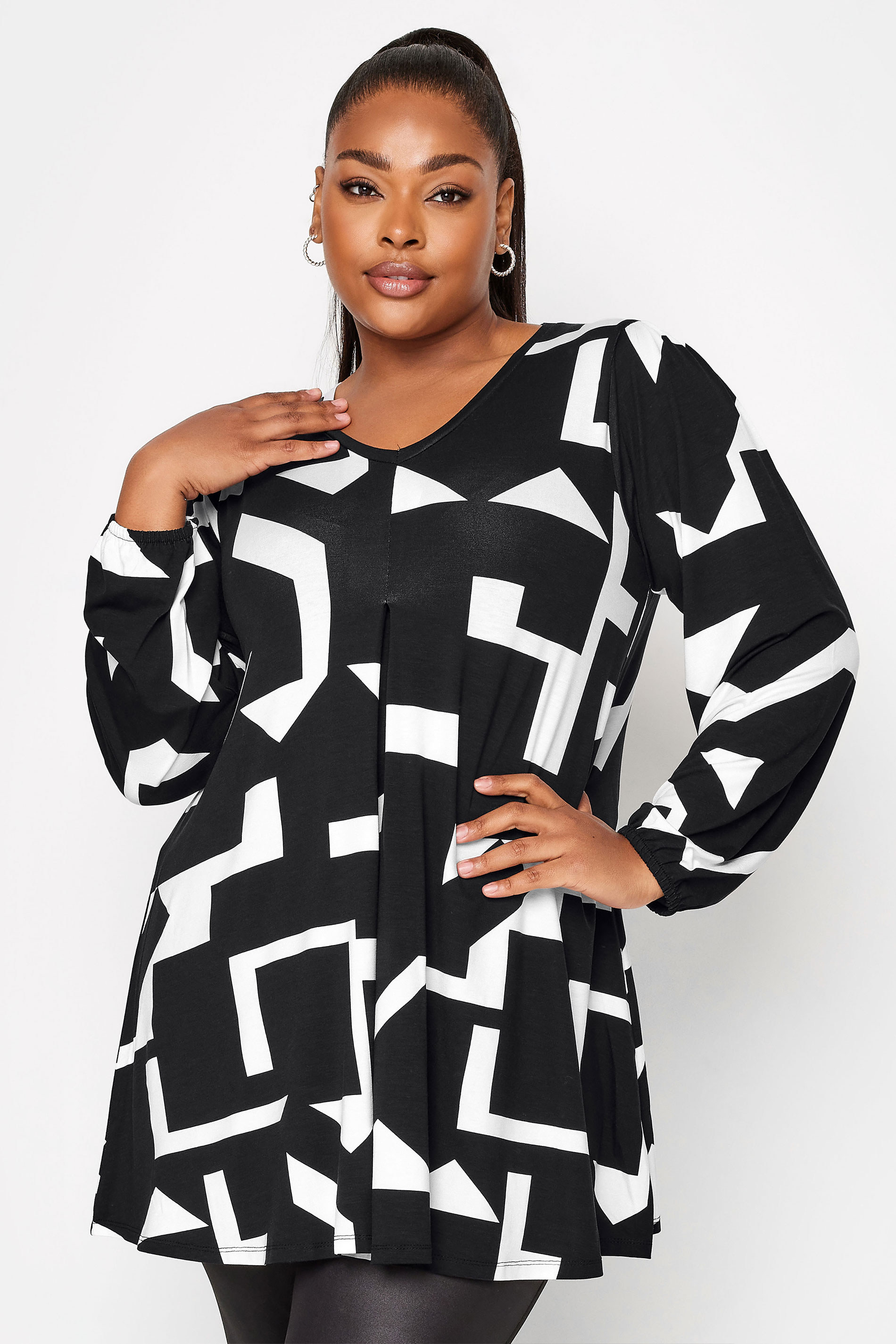 YOURS Plus Size Black Abstract Print Pleat Front Top | Yours Clothing 1
