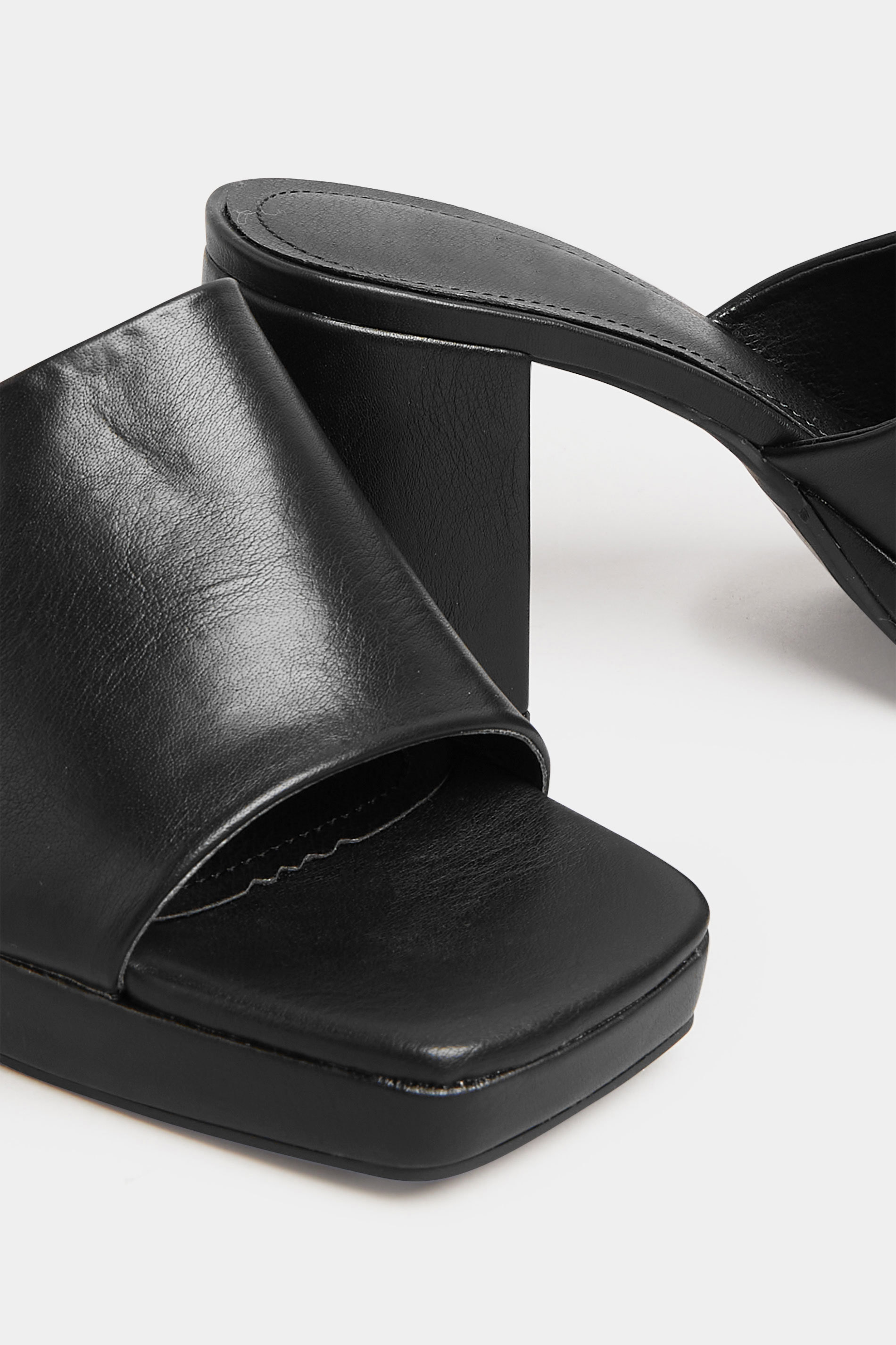 Grande taille  Shoes Grande taille  Heels | PixieGirl Black Block Heeled Mules In Standard D Fit - TW54631