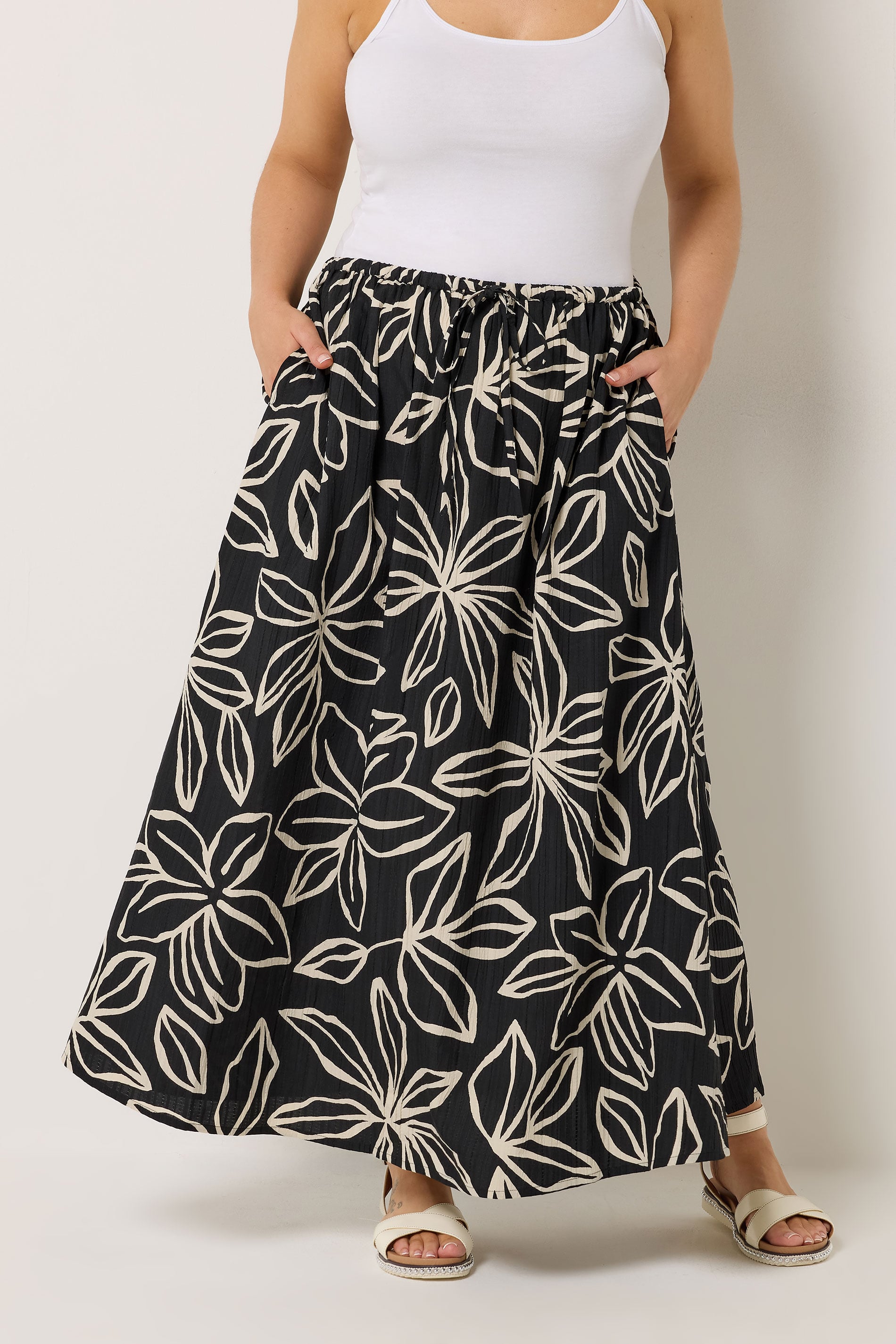 YOURS Plus Size Black Floral Textured Maxi Skirt | Yours Clothing 3