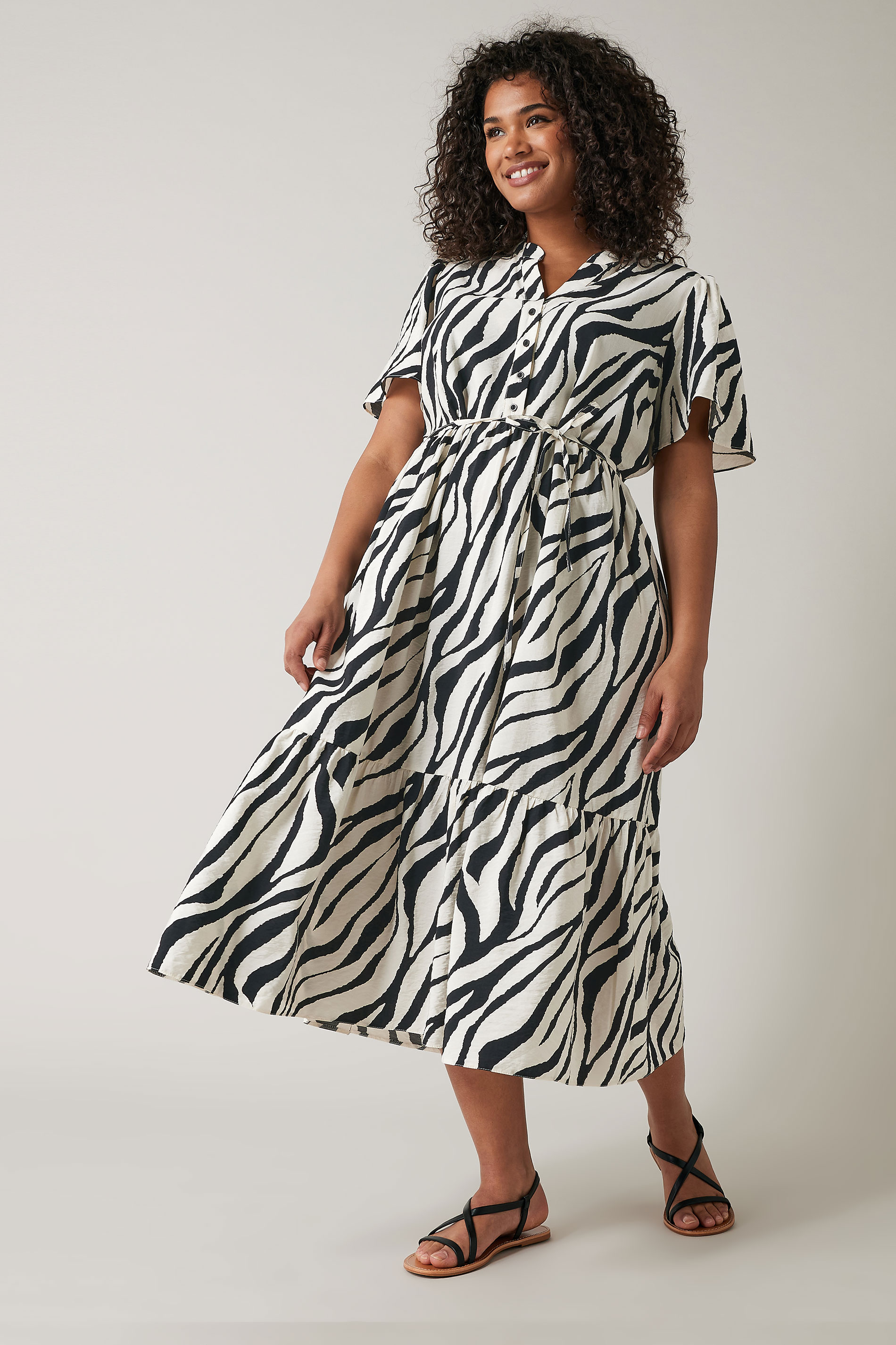 EVANS Plus Size Black & White Zebra Markings Midi Shirt Dress | Evans  3
