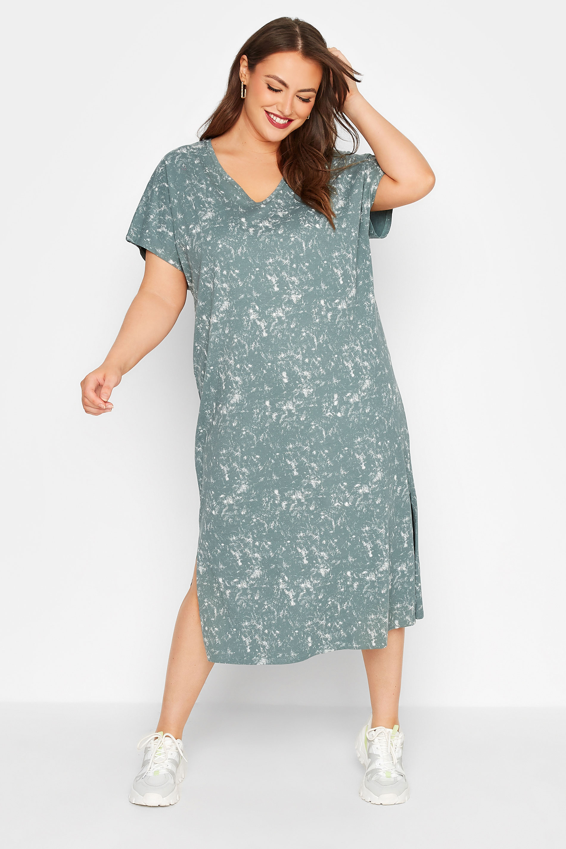 LIMITED COLLECTION Plus Size Khaki Green Acid Wash Side Split T-Shirt Dress | Yours Clothing 2