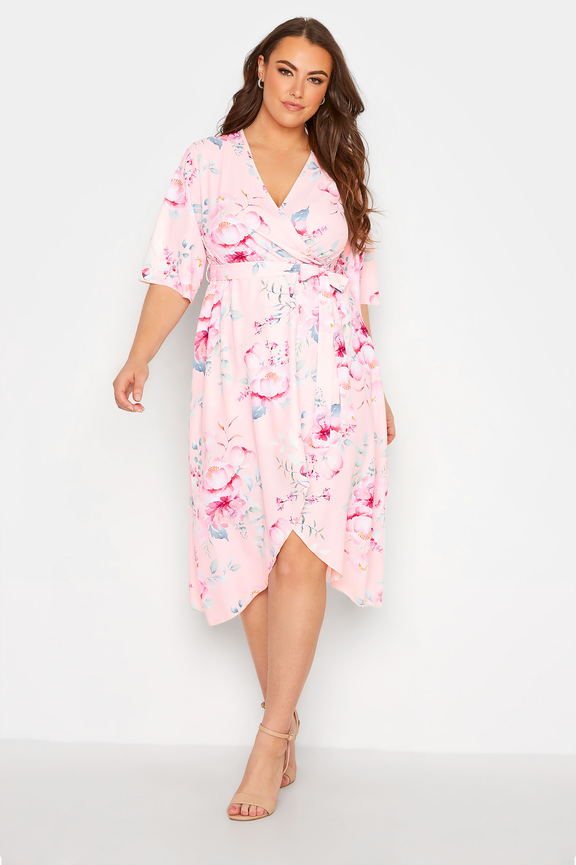 Robes Grande Taille Grande taille  Robes Portefeuilles | YOURS LONDON - Robe Rose Poudré Floral Style Portefeuille - VH47657