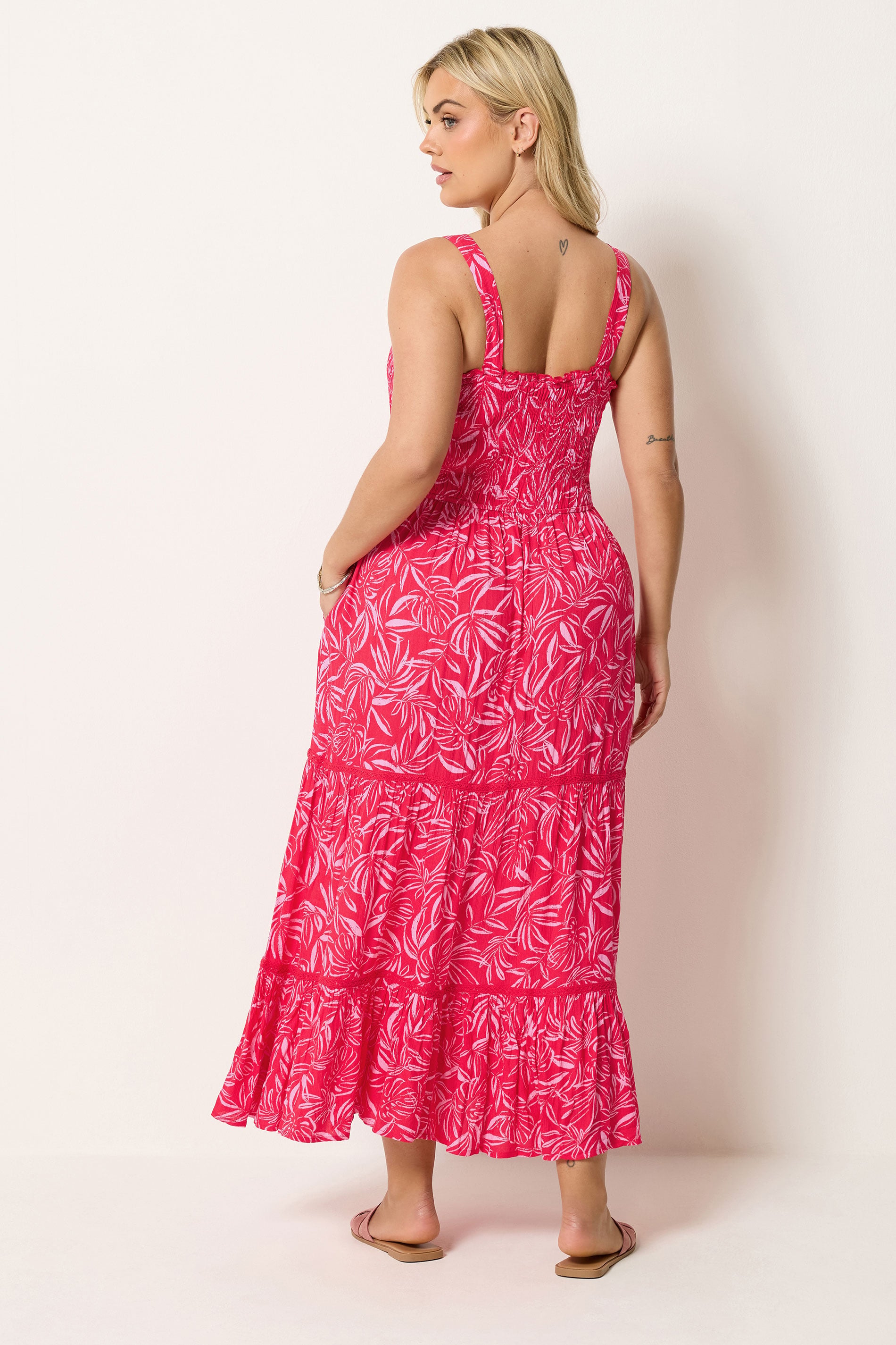 YOURS Plus Size Red Leaf Print Tiered Maxi Dress | Yours Clothing 2