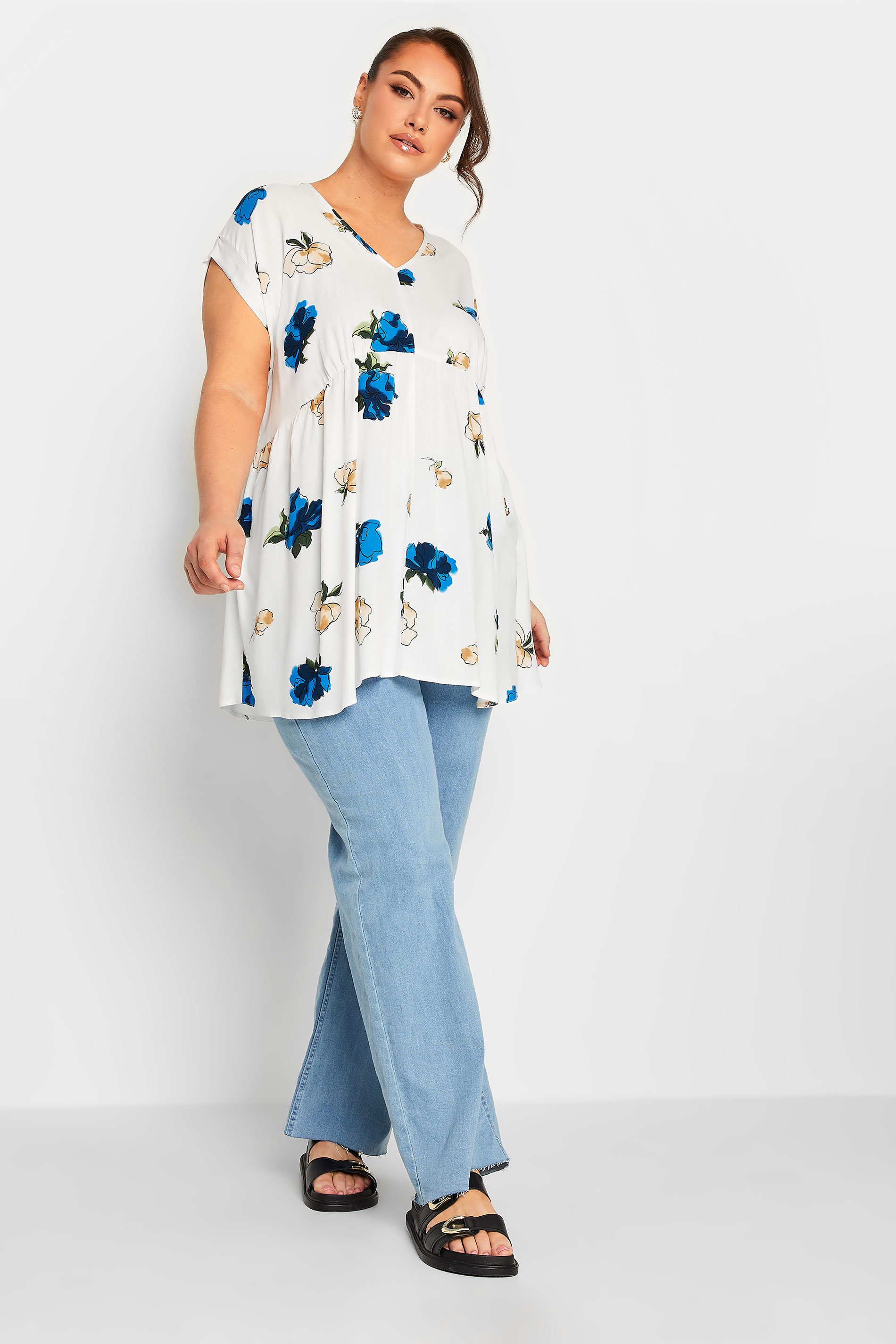 YOURS Plus Size White & Blue Floral Print Peplum Blouse | Yours Clothing 2