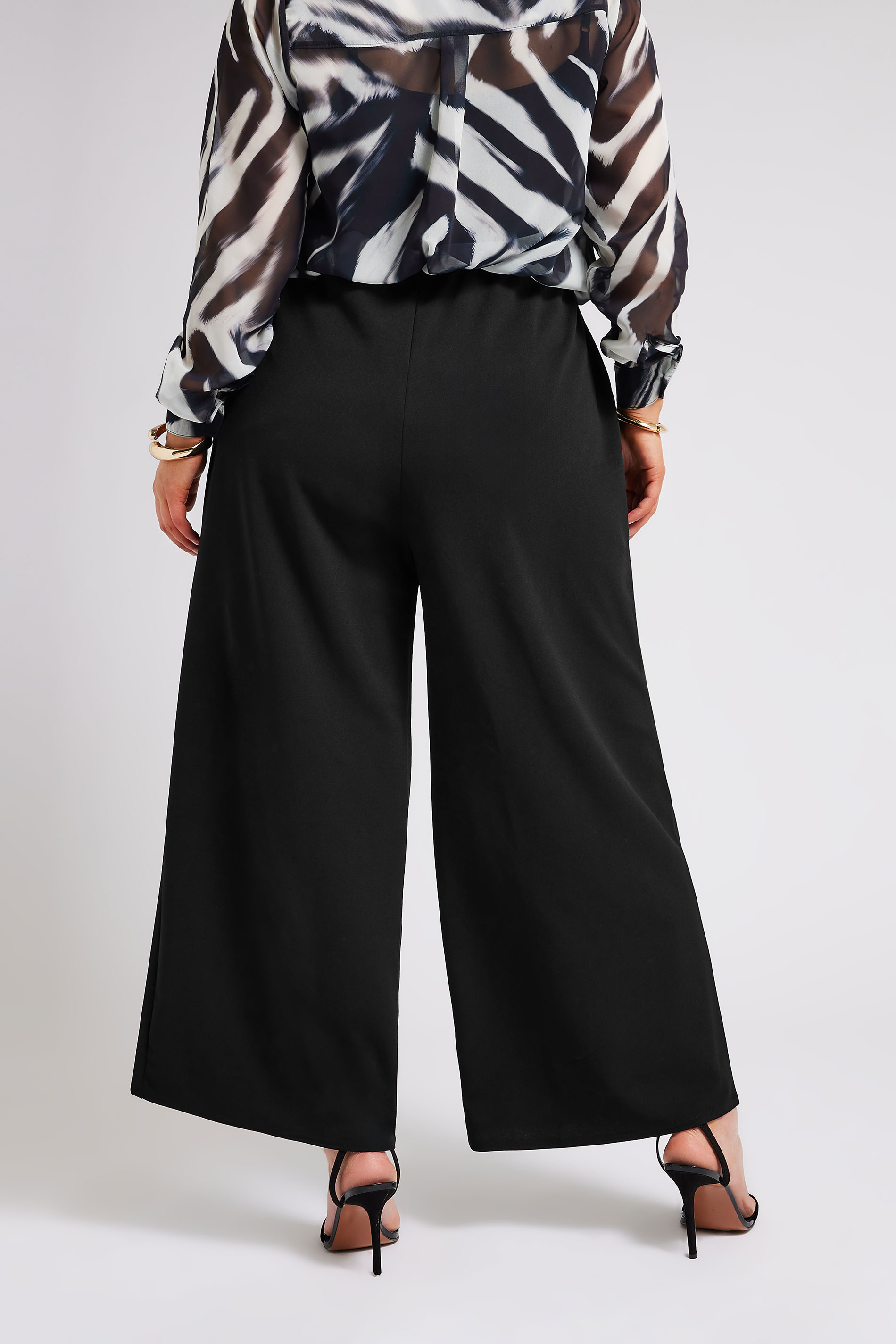 YOURS LONDON Plus Size Black Pocket Front Wide Leg Trousers | Yours Clothing 3