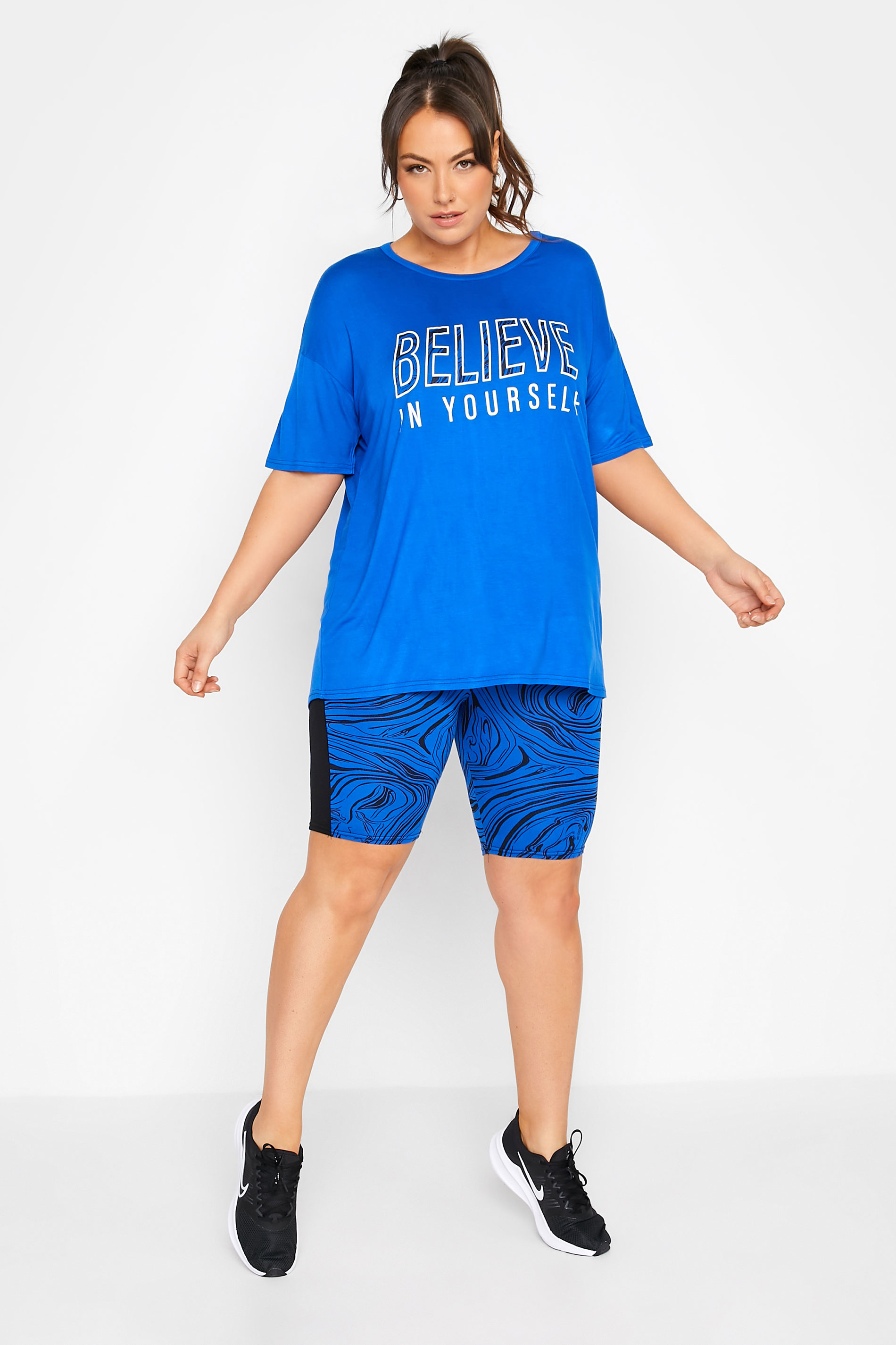 Grande taille  Activewear Grande Taille Grande taille  Active Tops | ACTIVE - T-Shirt Bleu Roi 'Believe in Yourself' - HX16886
