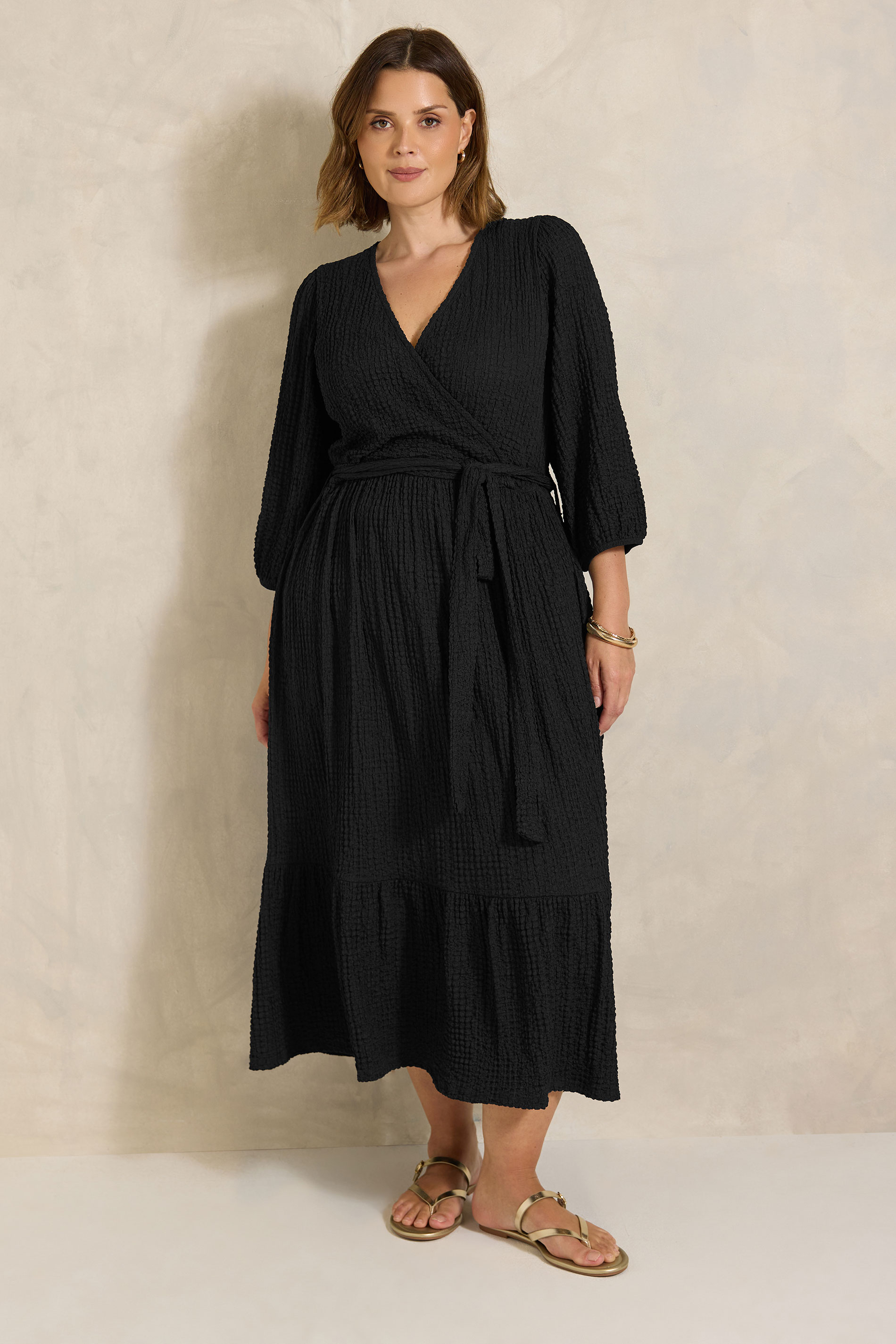 EVANS Plus Size Black Crinkle Wrap Midi Dress | Evans 1