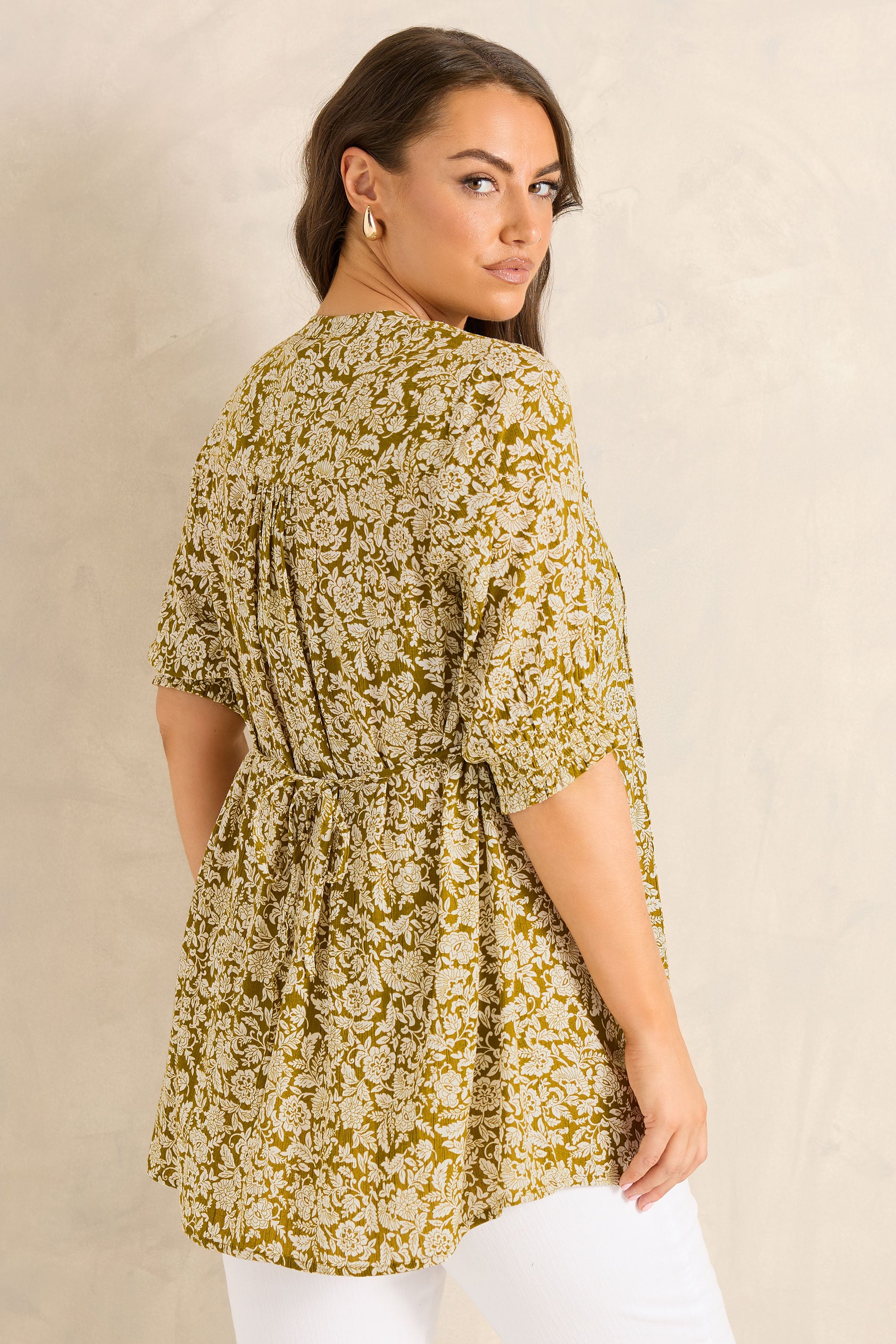EVANS Plus Size Green Floral Pintuck Blouse | Evans 2