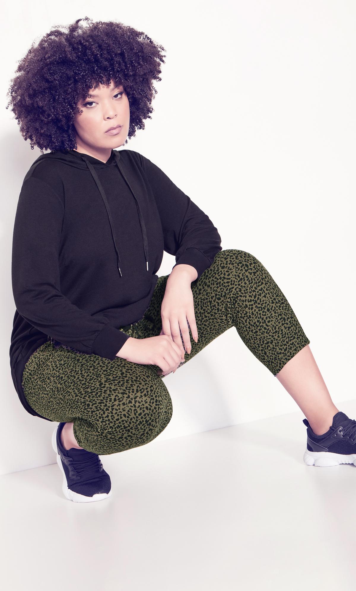 Evans Green Animal Print Cropped Joggers 2