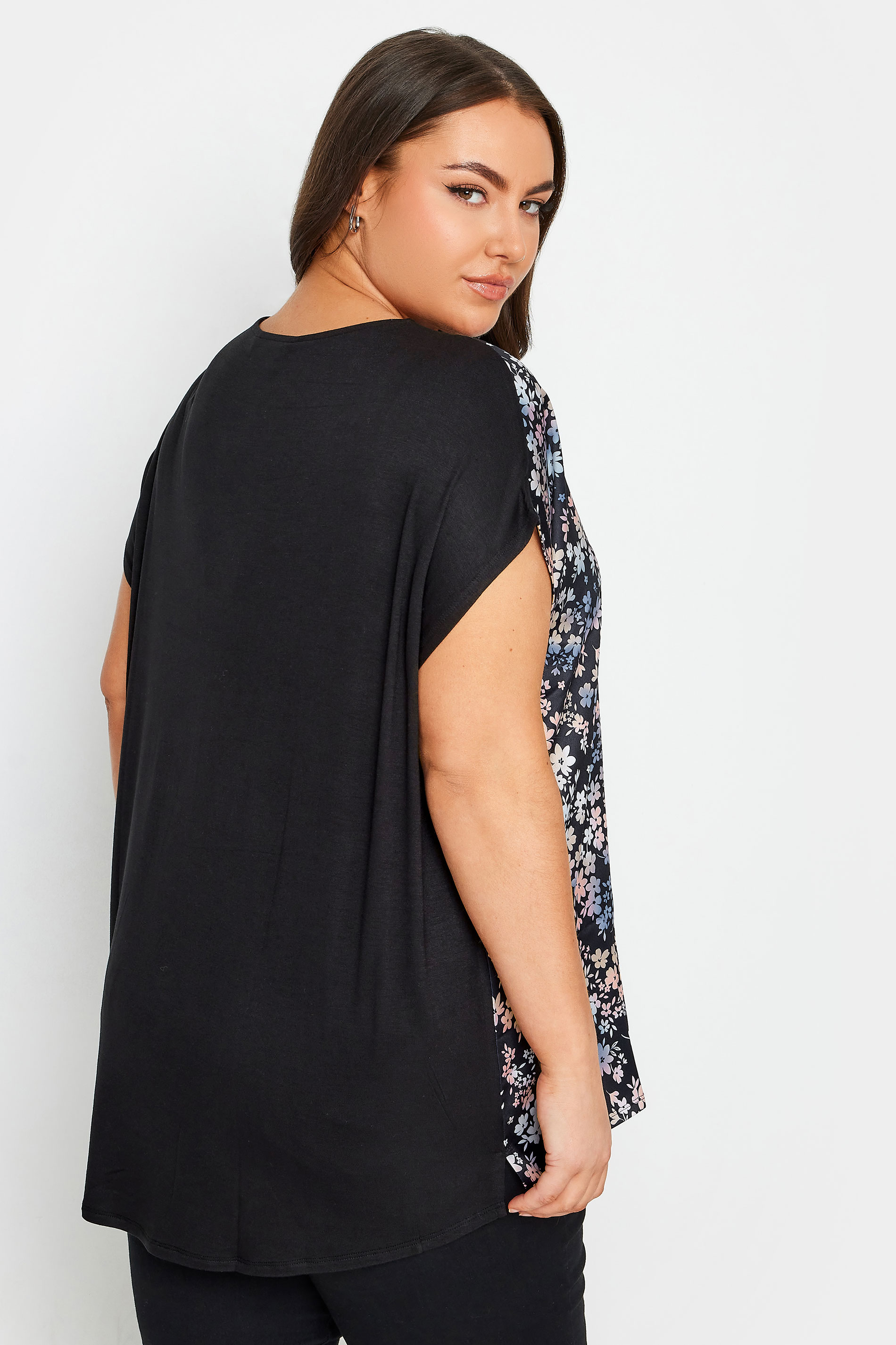 YOURS Plus Size Black Floral Front T-Shirt | Yours Clothing 3