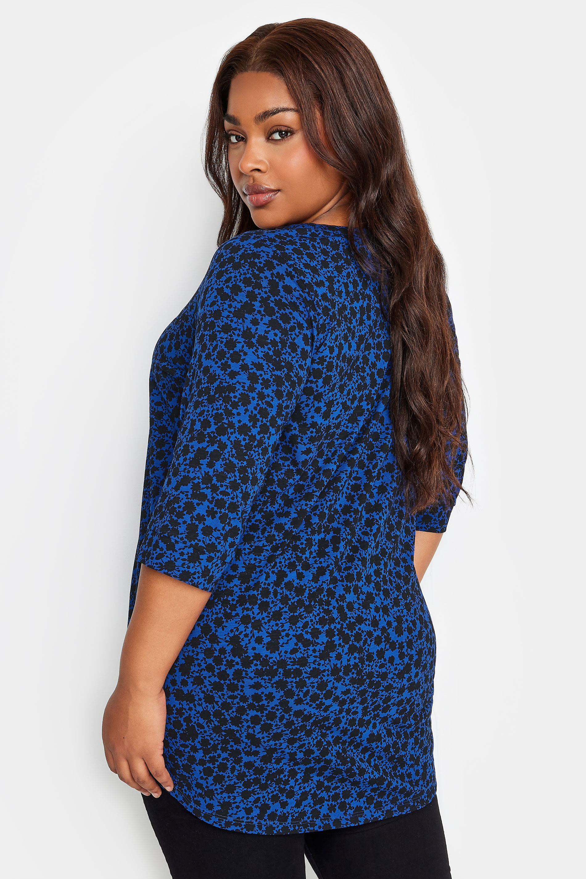 YOURS Plus Size Blue Ditsy Floral Pintuck Henley T-Shirt | Yours Clothing  3
