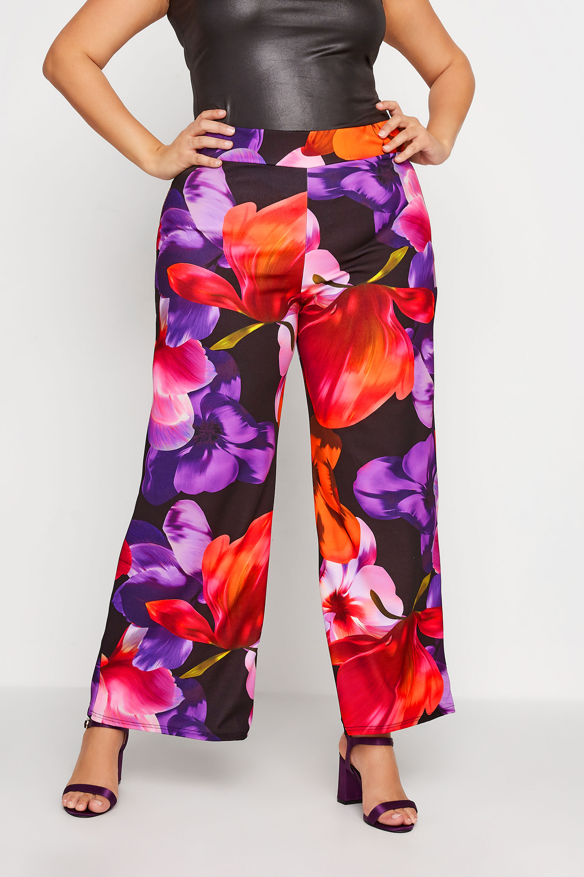 YOURS LONDON Plus Size Black Floral Stretch Wide Leg Trousers | Yours Clothing 1