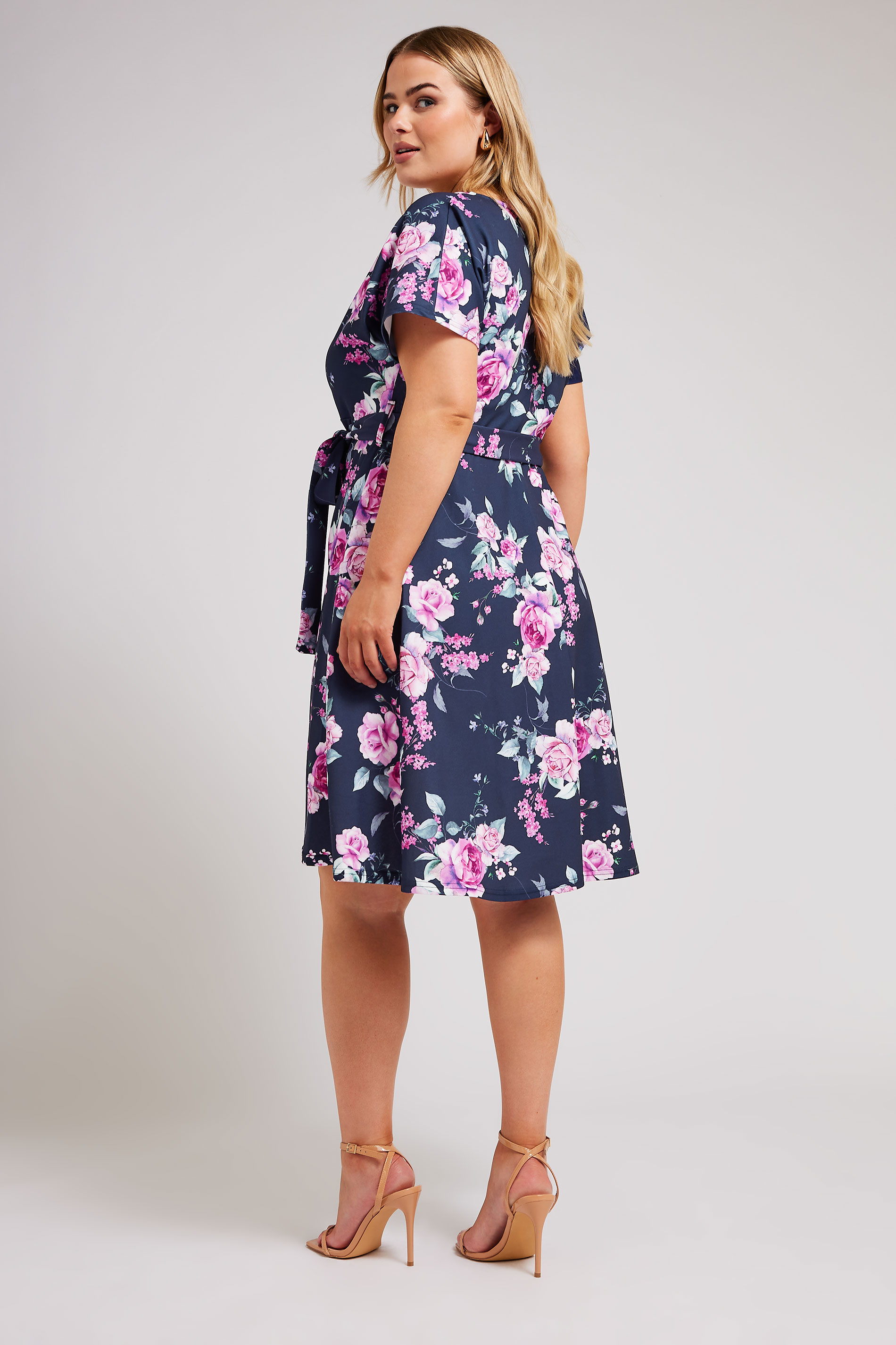 YOURS LONDON Plus Size Navy Blue Floral Wrap Dress | Yours Clothing 3