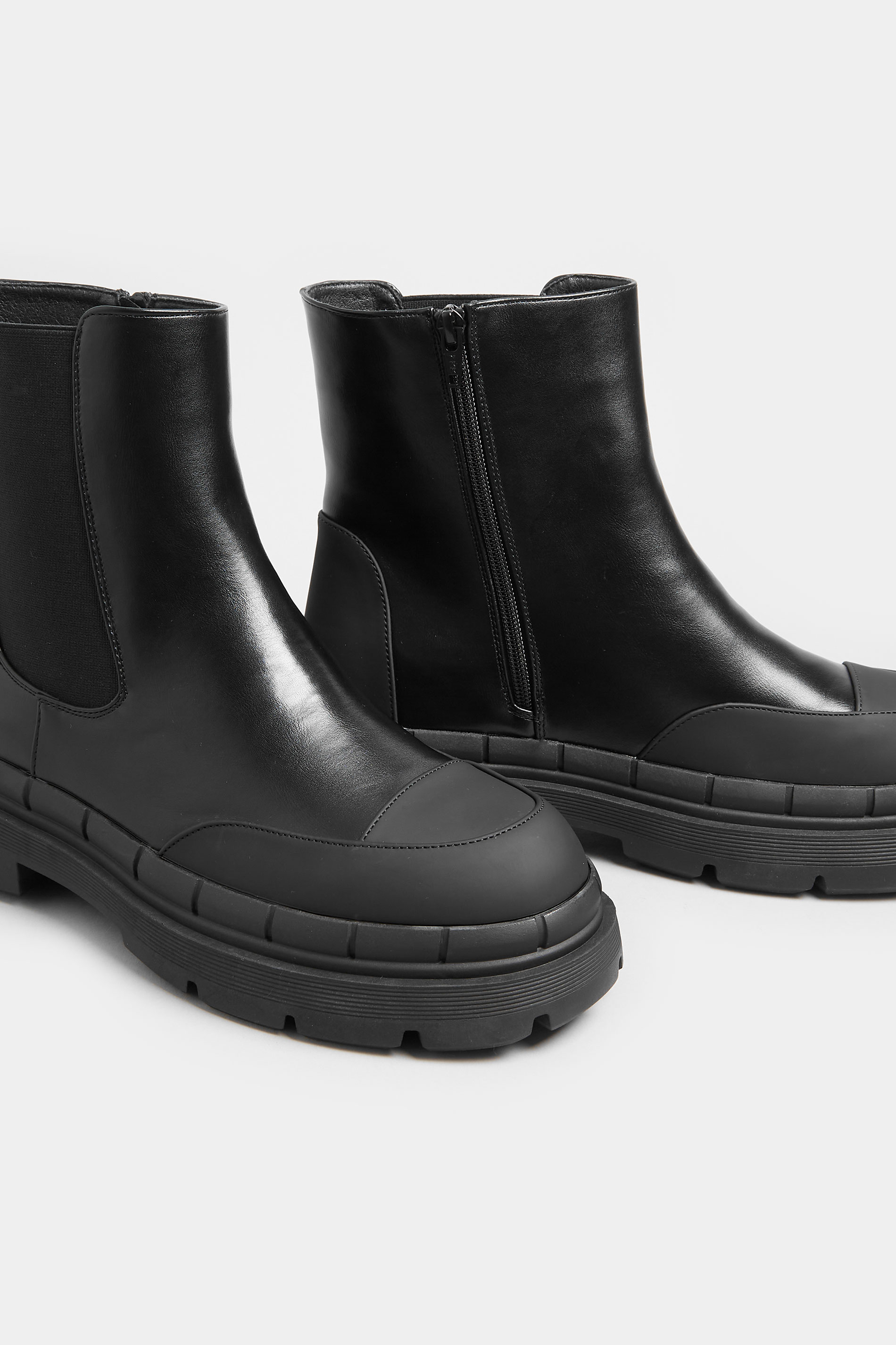 Black Chunky High Chelsea Boots In Wide E Fit | Yours Clothing