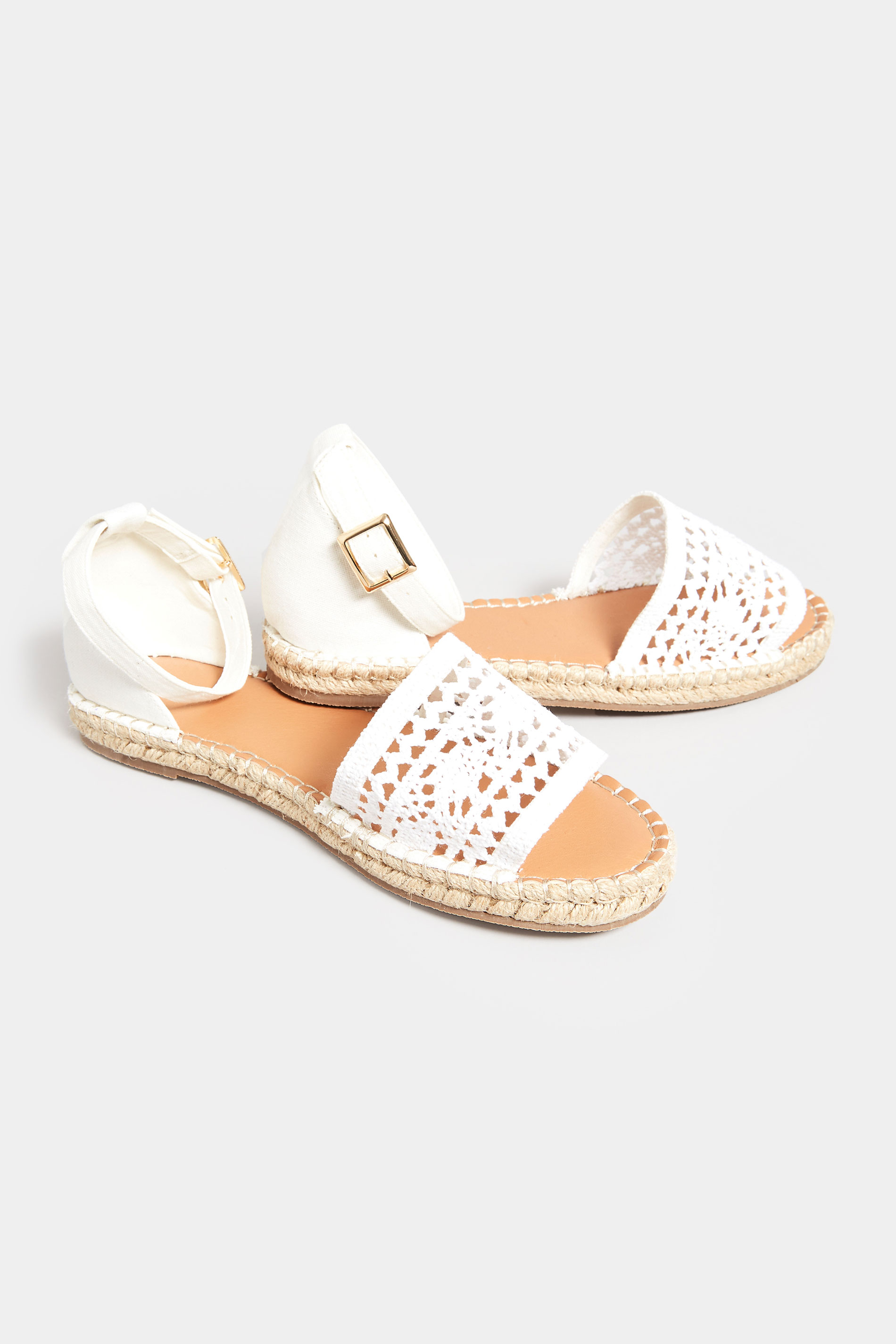 LTS White Closed Toe Espadrilles In Standard Fit