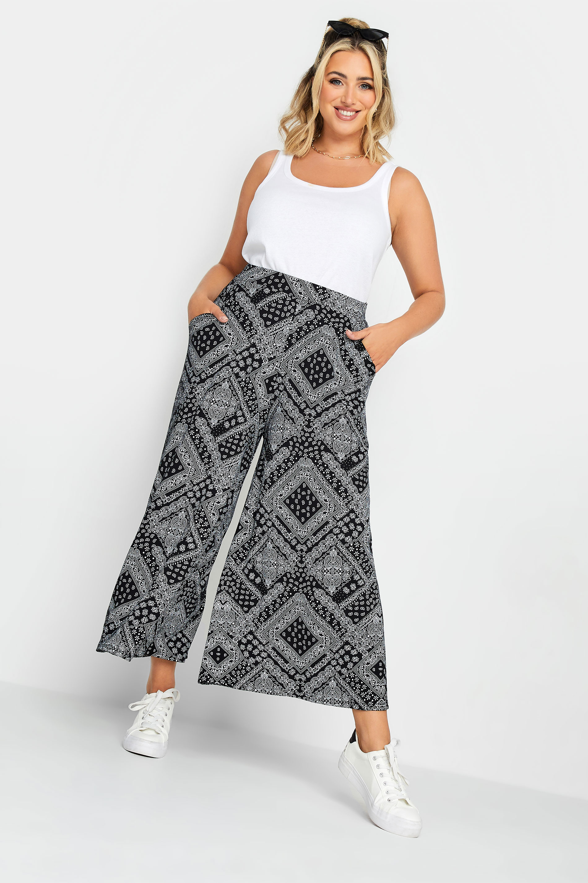 YOURS Curve Plus Size Black Paisley Print Midaxi Culottes | Yours Clothing  2