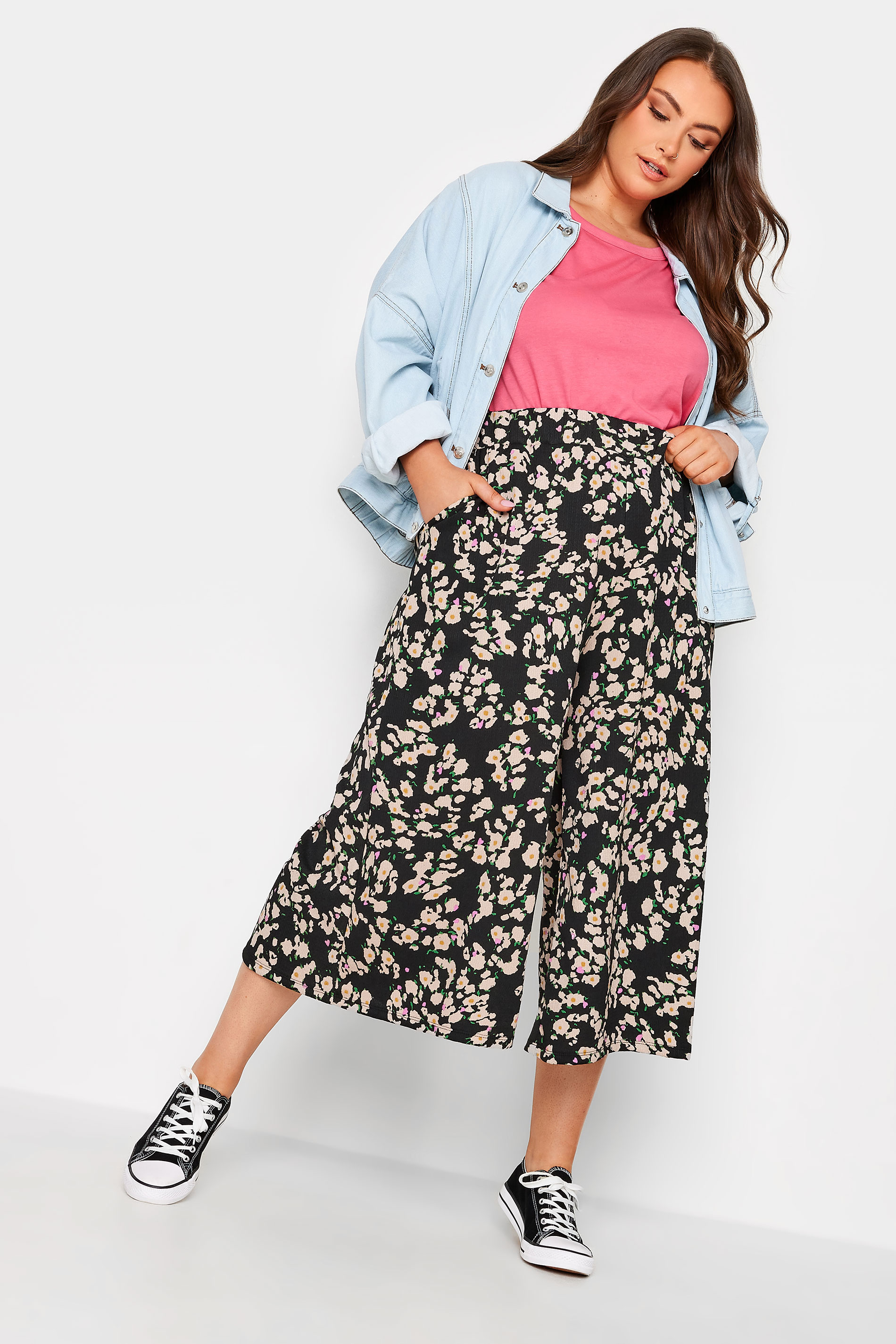 YOURS Plus Size Black Abstract Floral Print Midaxi Culottes | Yours Clothing 3