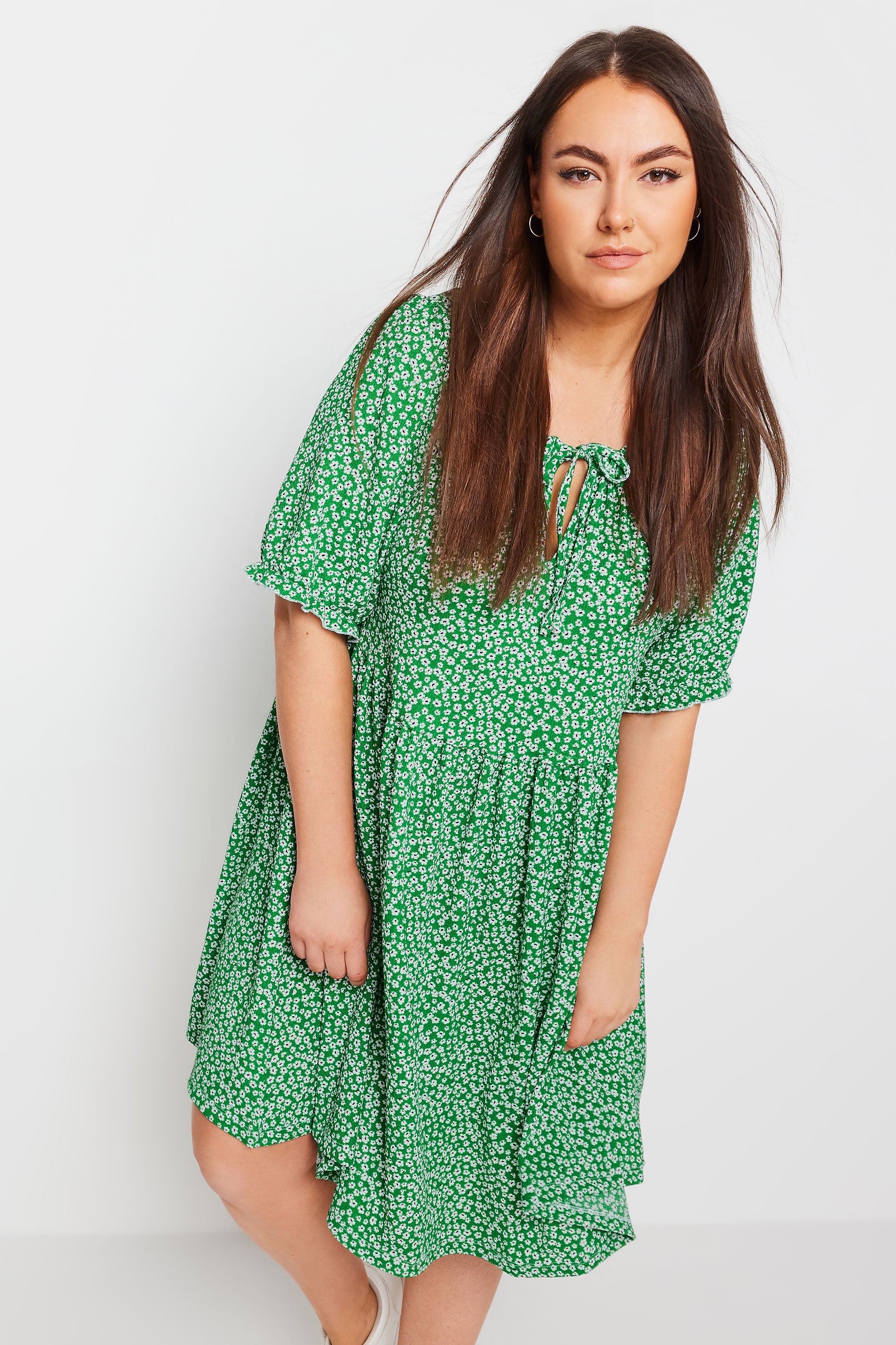 YOURS Plus Size Green Ditsy Floral Print Textured Smock Dress | Yours Clothing 2