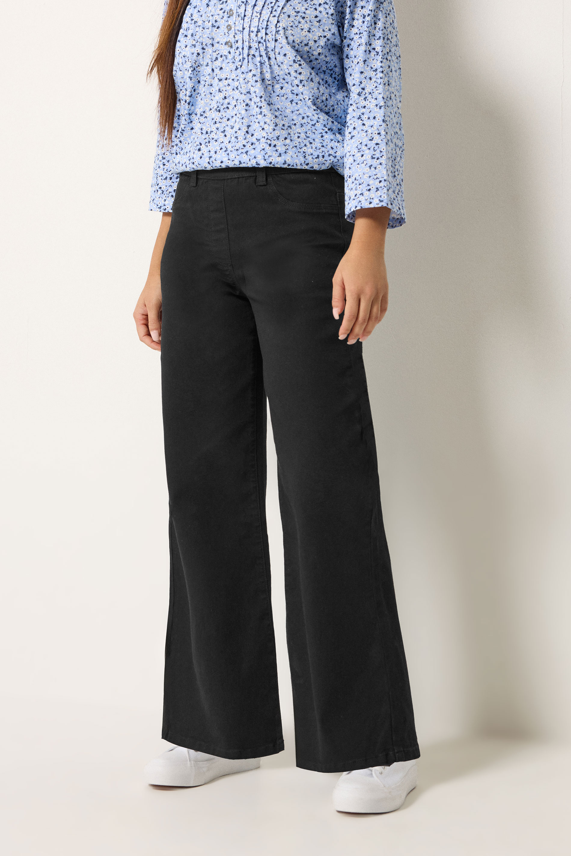 M&Co Petite Black Wide Leg Jeggings | M&Co 3