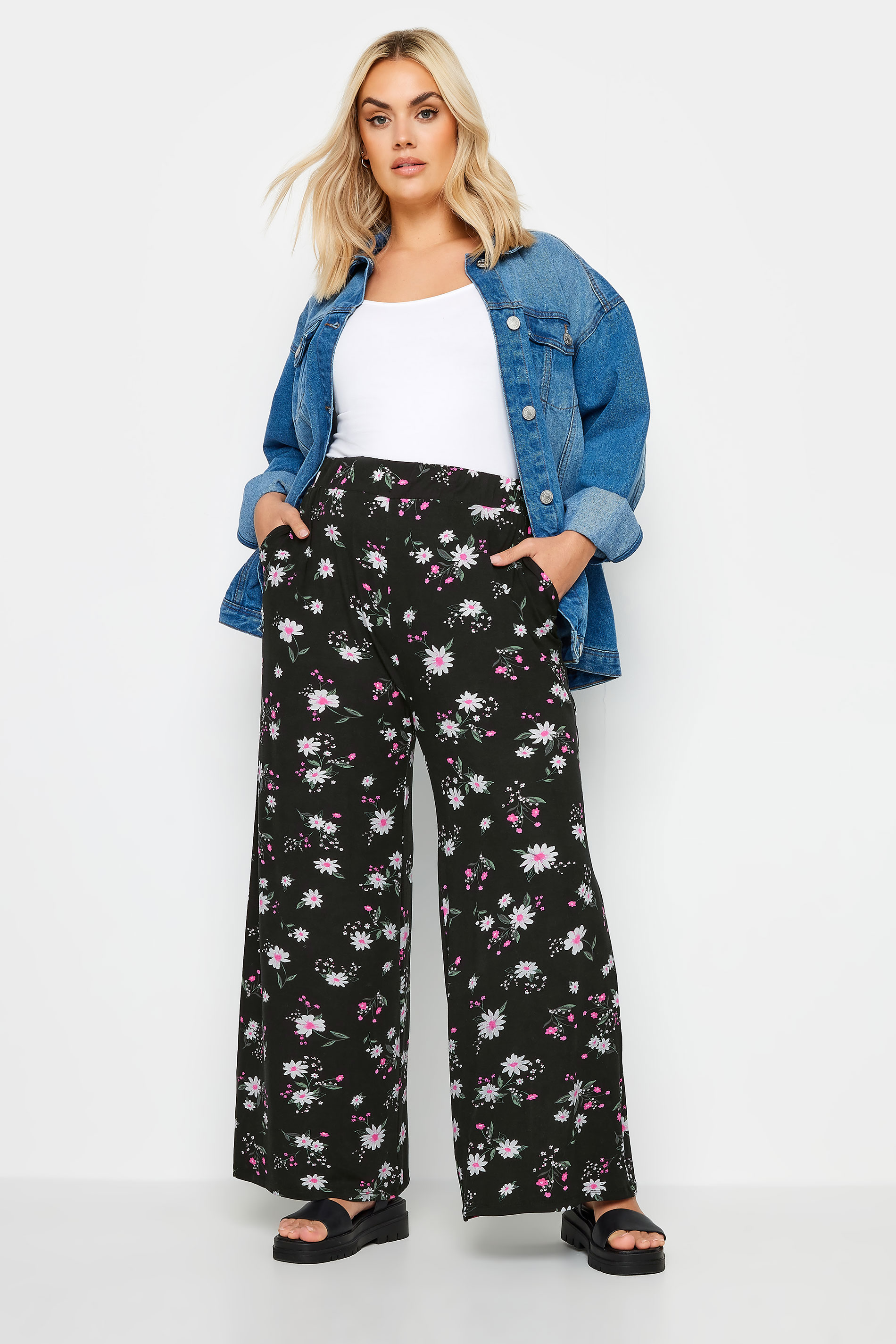 YOURS Plus Size Black Daisy Print Wide Leg Trouser | Yours Clothing 2