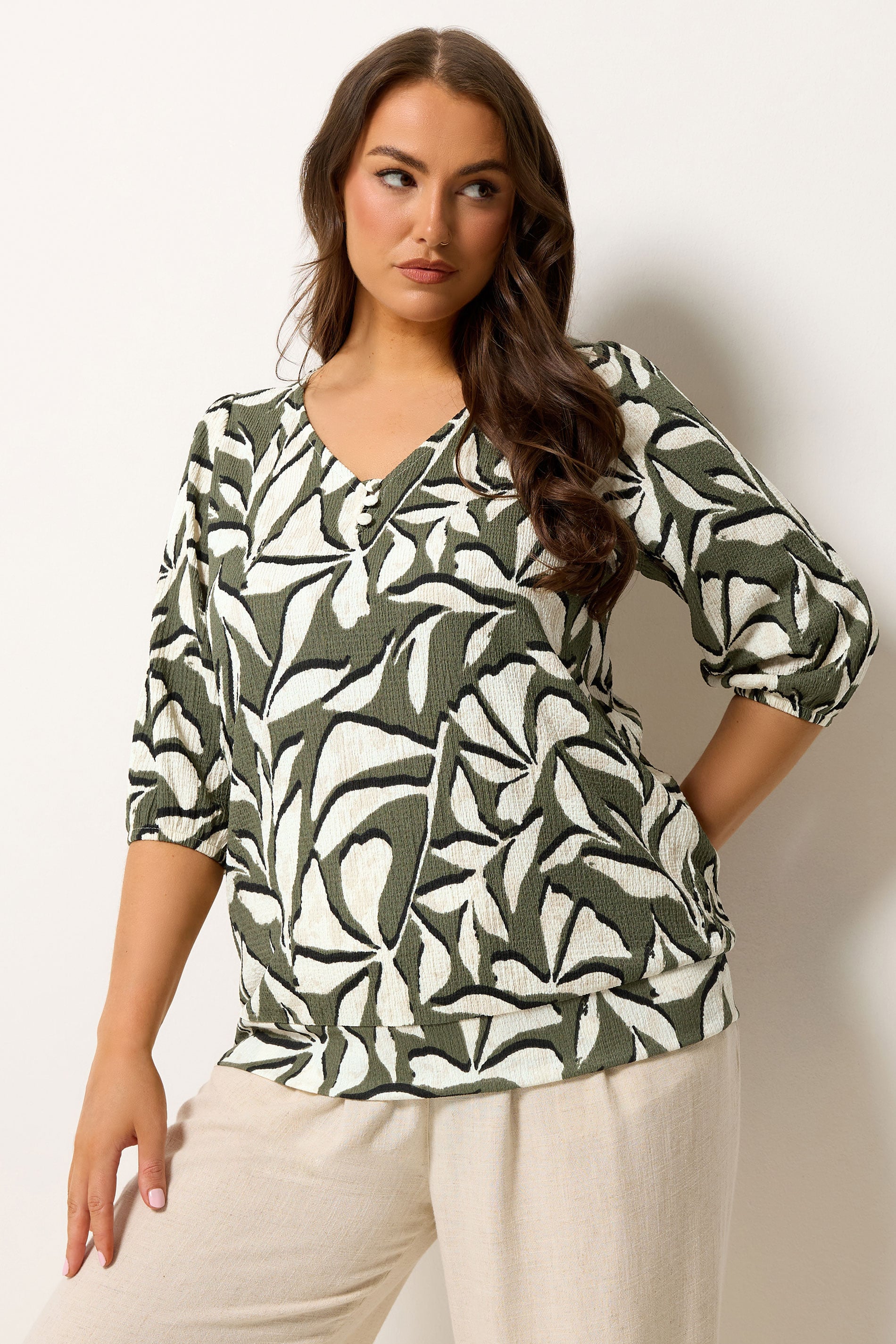 YOURS Plus Size Sage Green & White Leaf Print Puff Sleeve Top | Yours Clothing 3