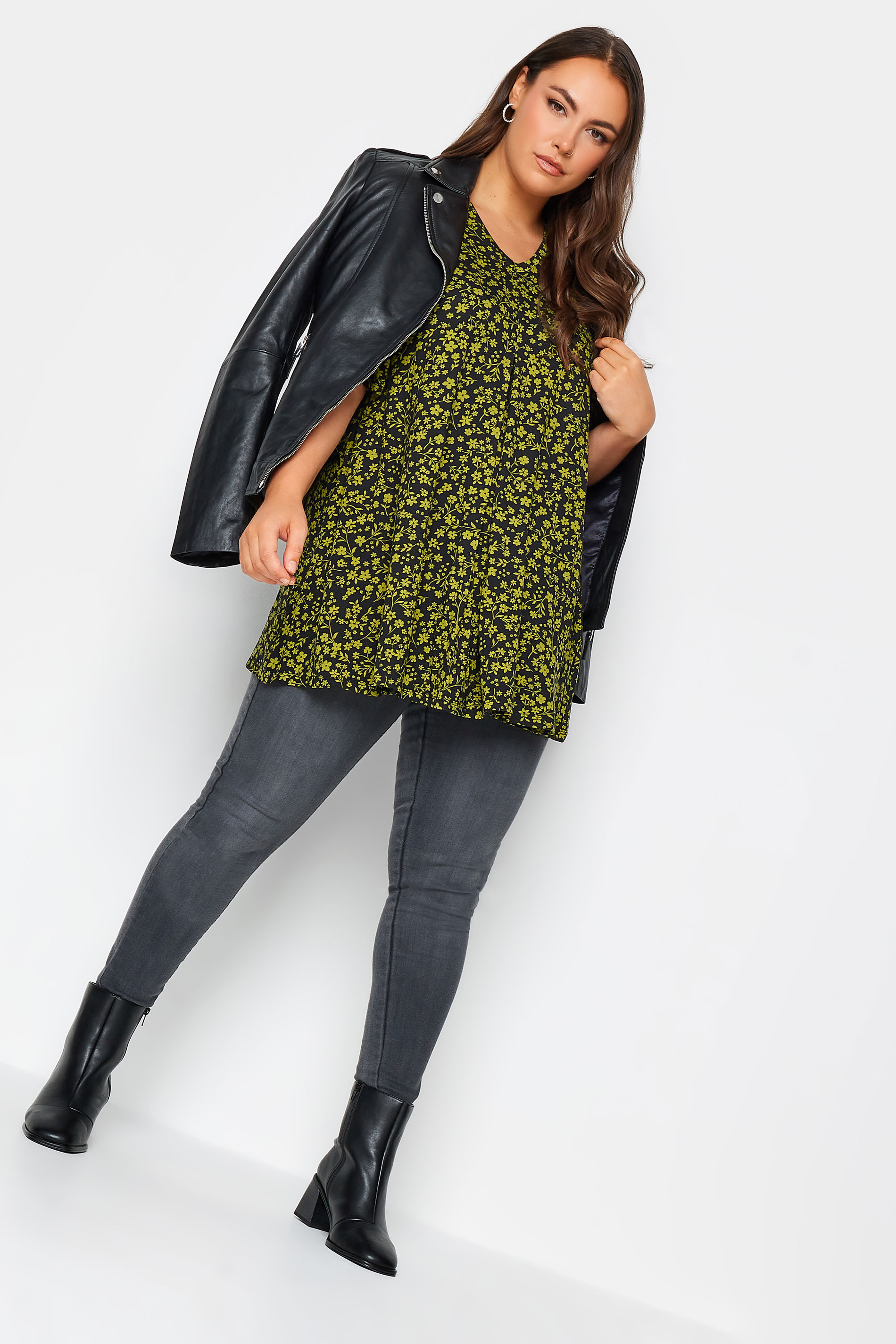 YOURS Plus Size Yellow Floral Print Pleat Front Top | Yours Clothing 2